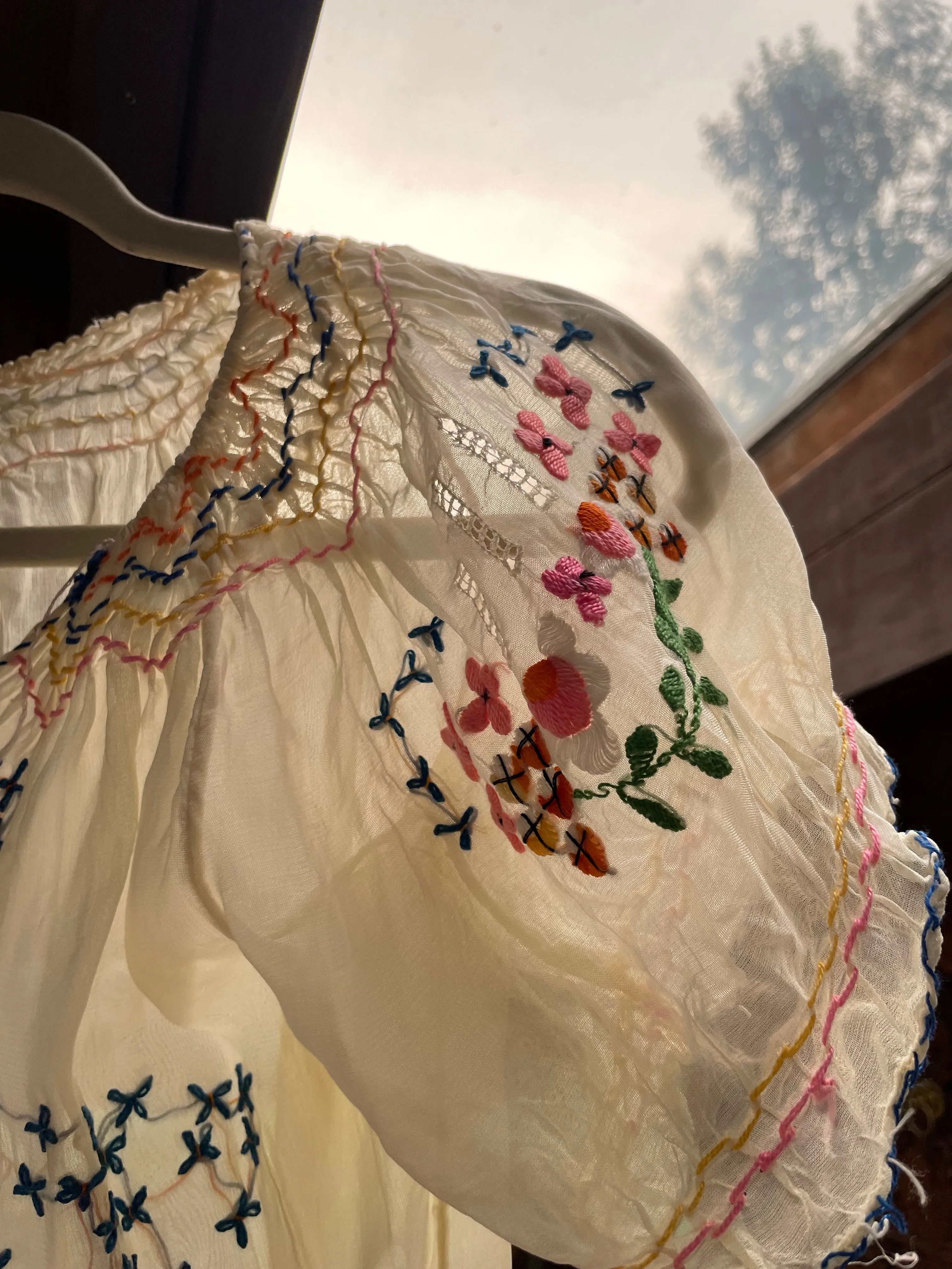 1930s/40s Embroidered Hand Smocked Folk Blouse