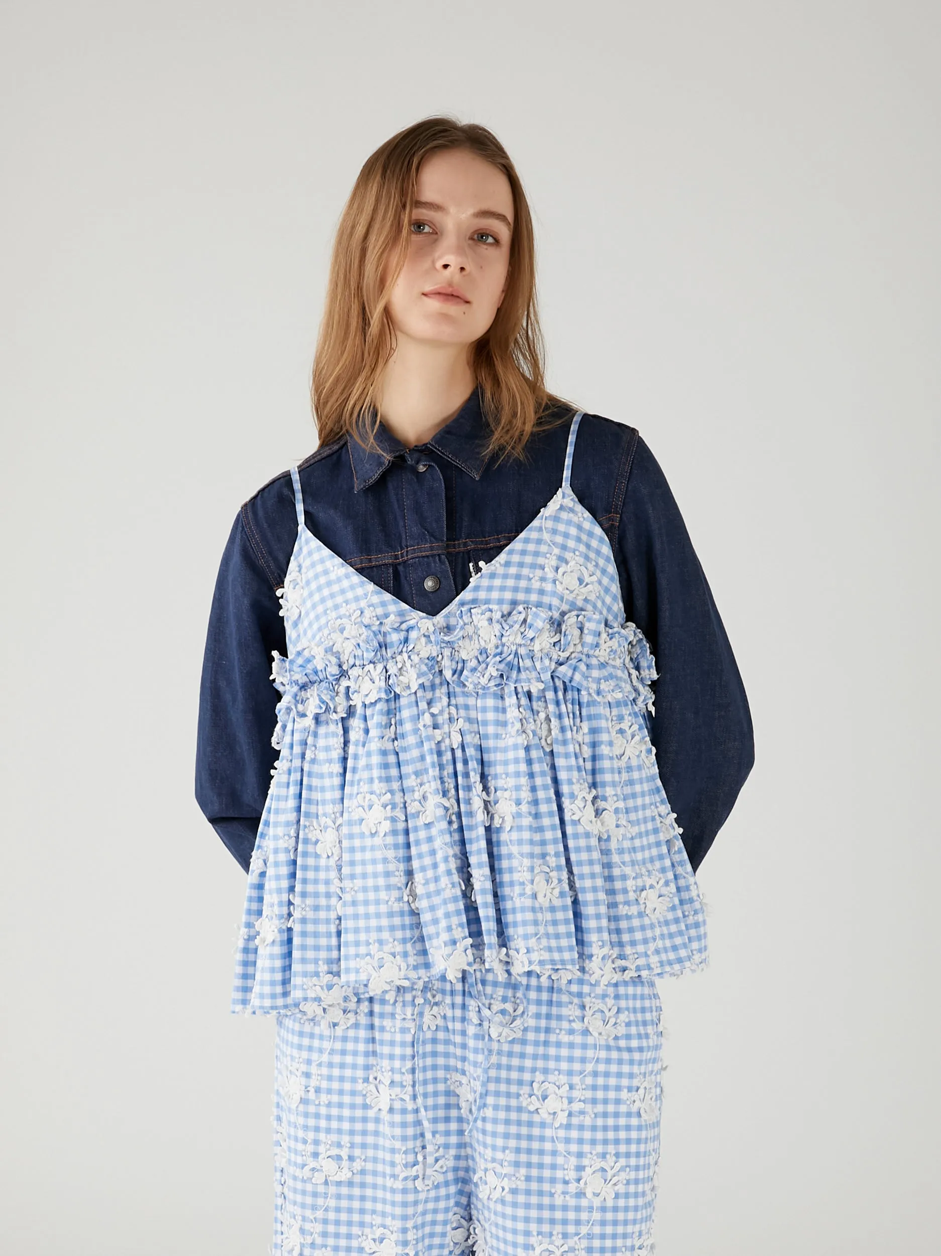3D embroidery gingham camisole | BLACK
