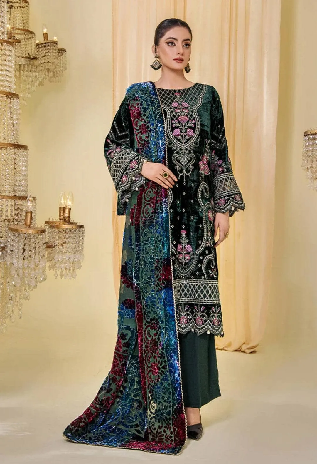 Adans Libas Velvet Palachi