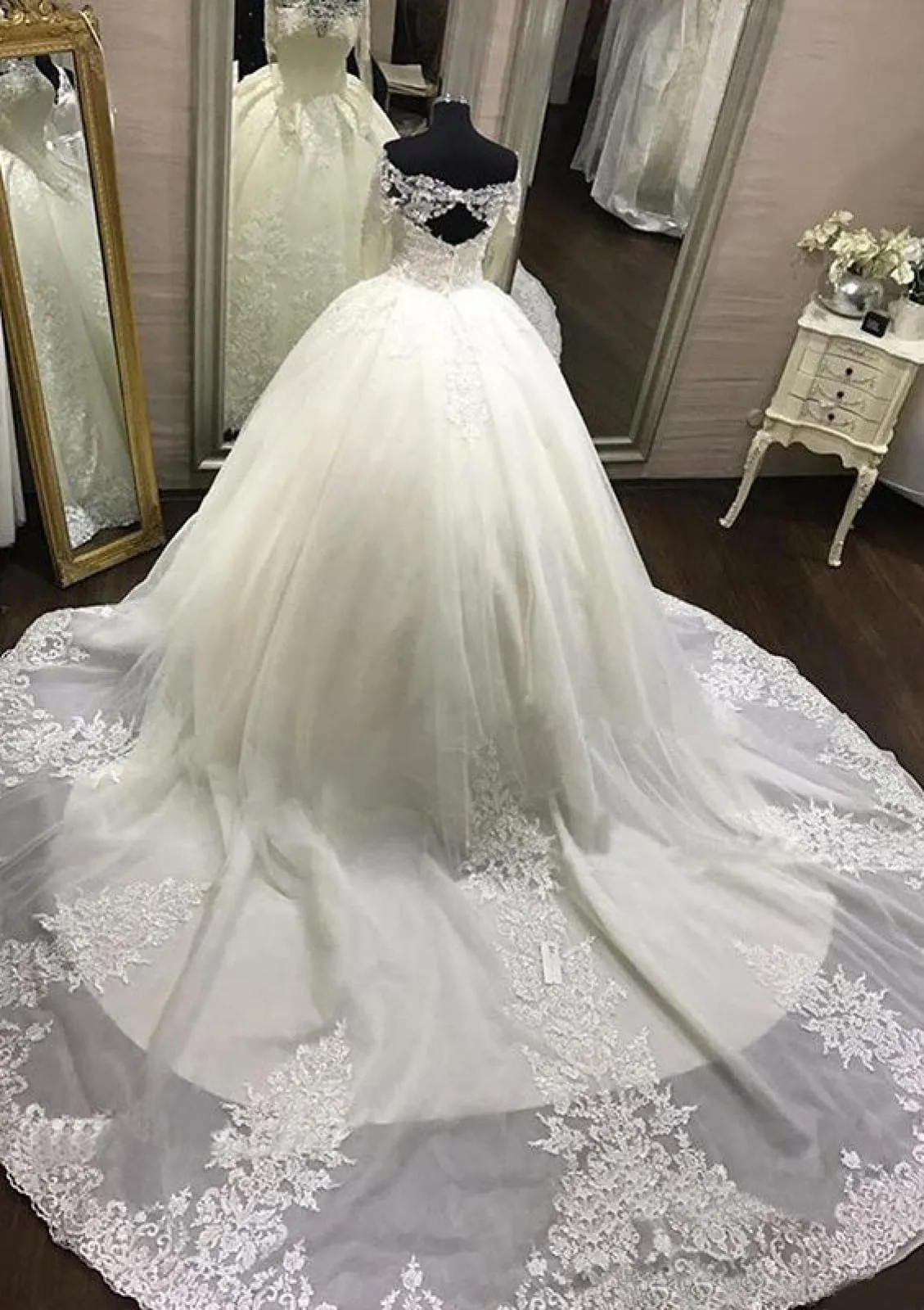 Ball Gown Off Shoulder Cathedral Lace Tulle Wedding Dress
