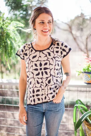 Black and Cream Blusa de Otomi