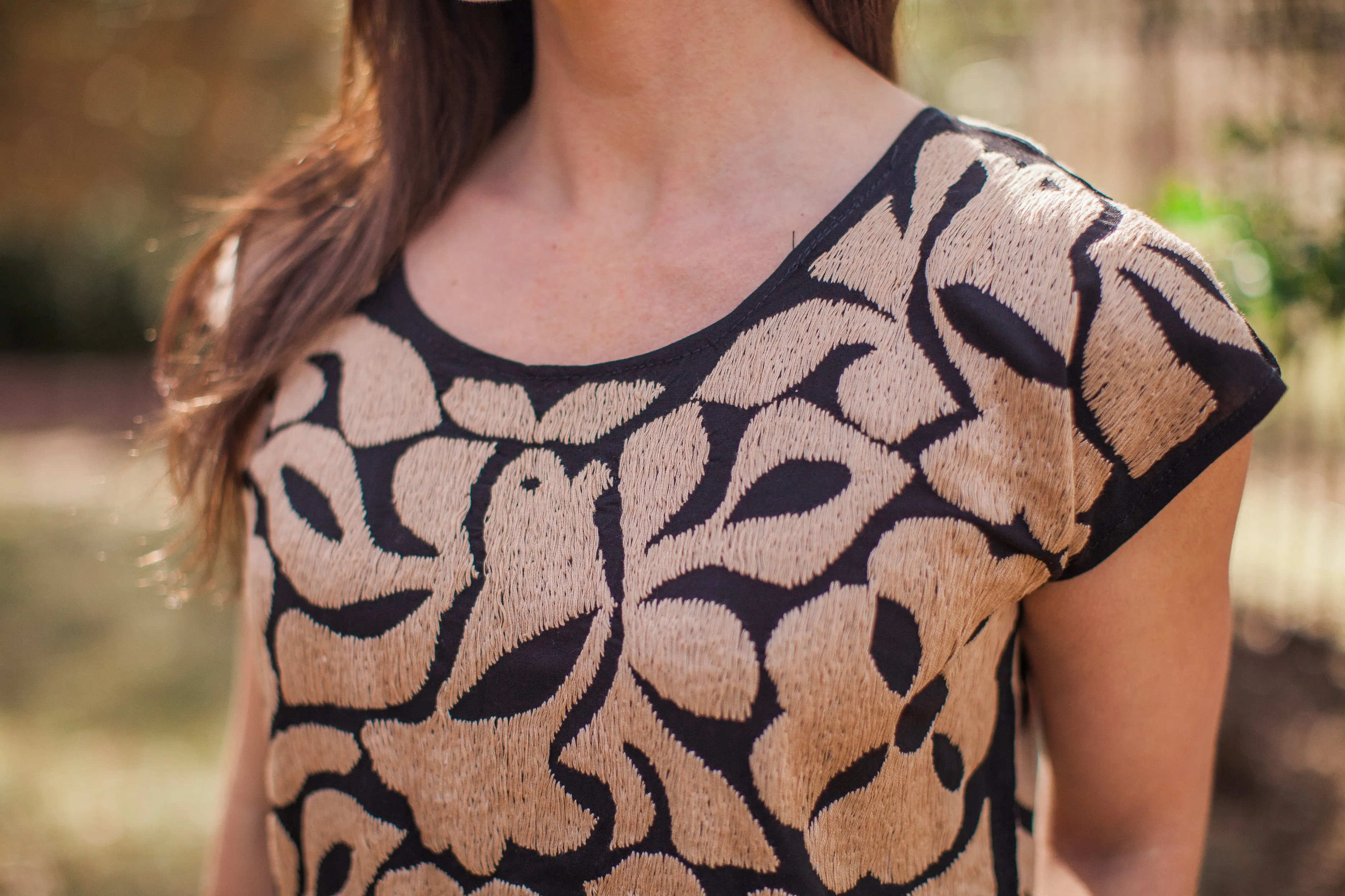 Black and Tan Blusa de Otomi