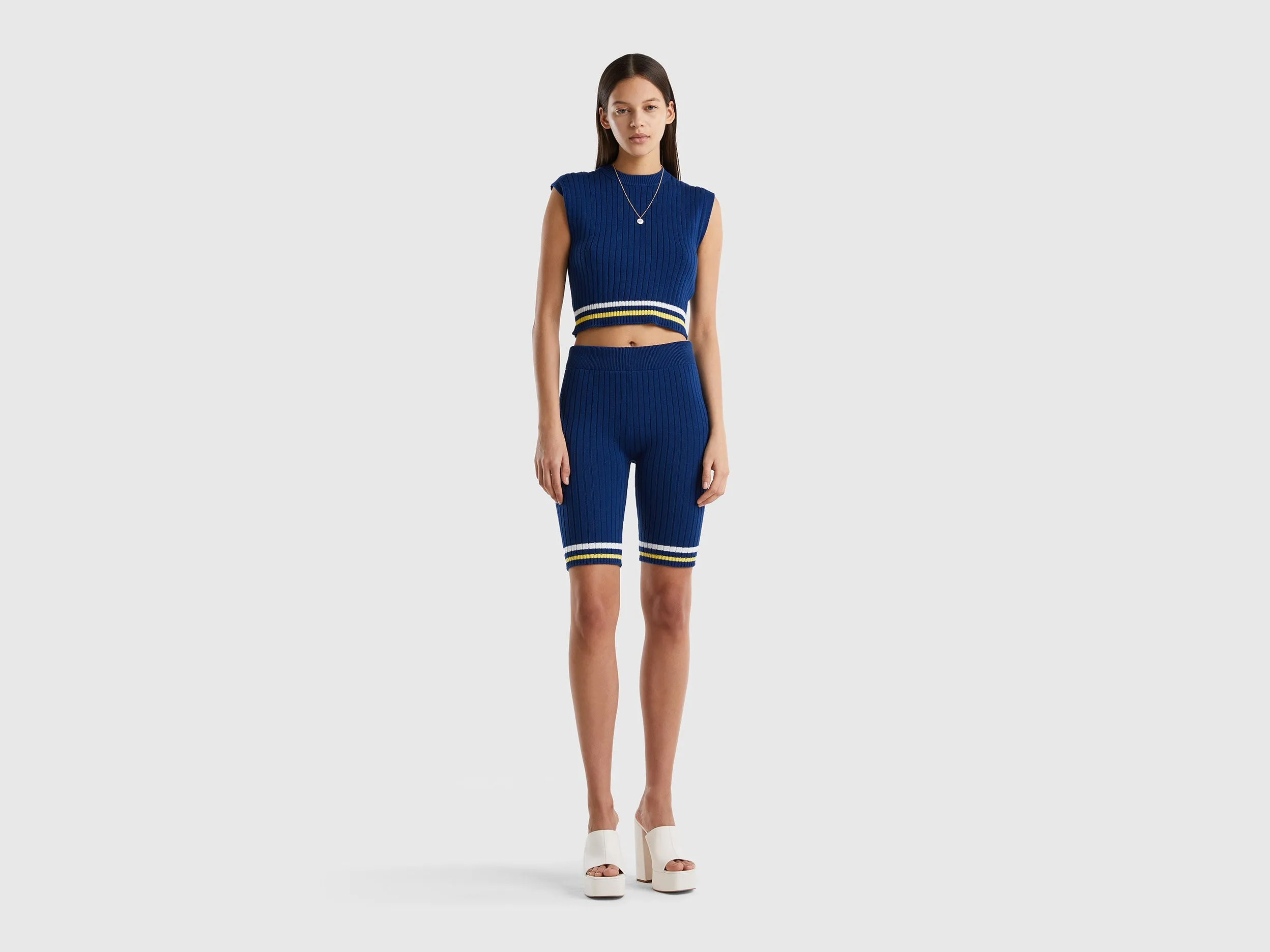 BLUE VEST IN PURE COTTON