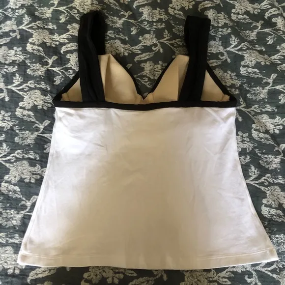 Body By Victoria IPEX black Tank Self Bra cami 38D