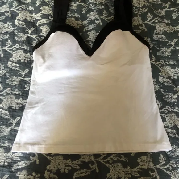 Body By Victoria IPEX black Tank Self Bra cami 38D