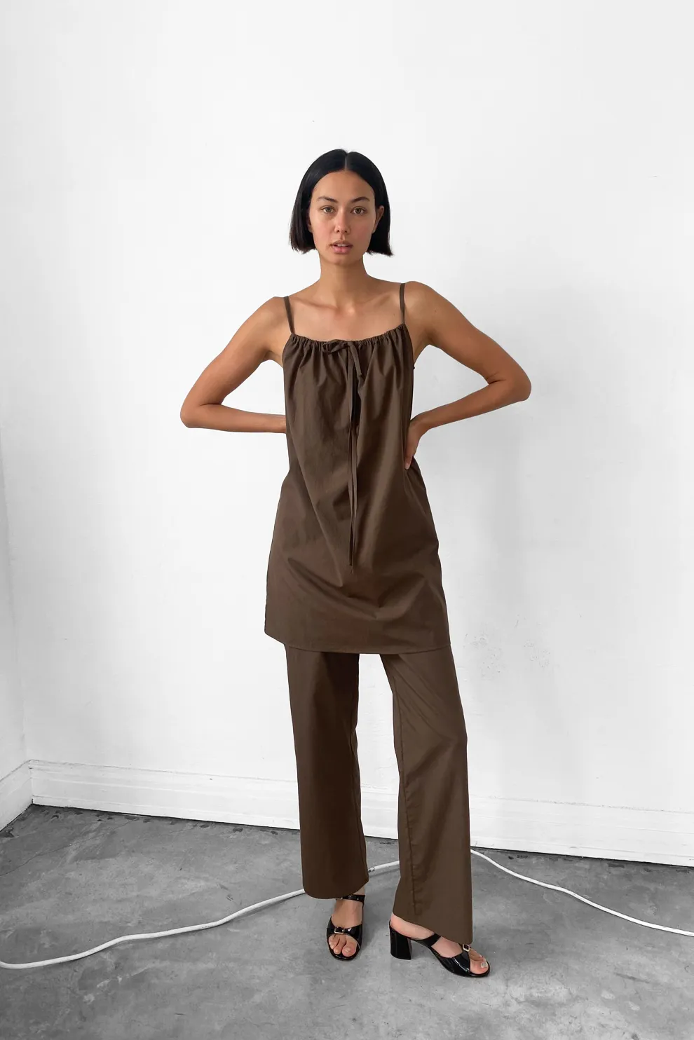 Bow Dress in Chocolate