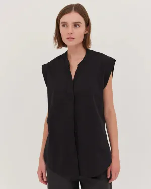 CLOTH & CO The Tailored Sleeveless Shirt Black