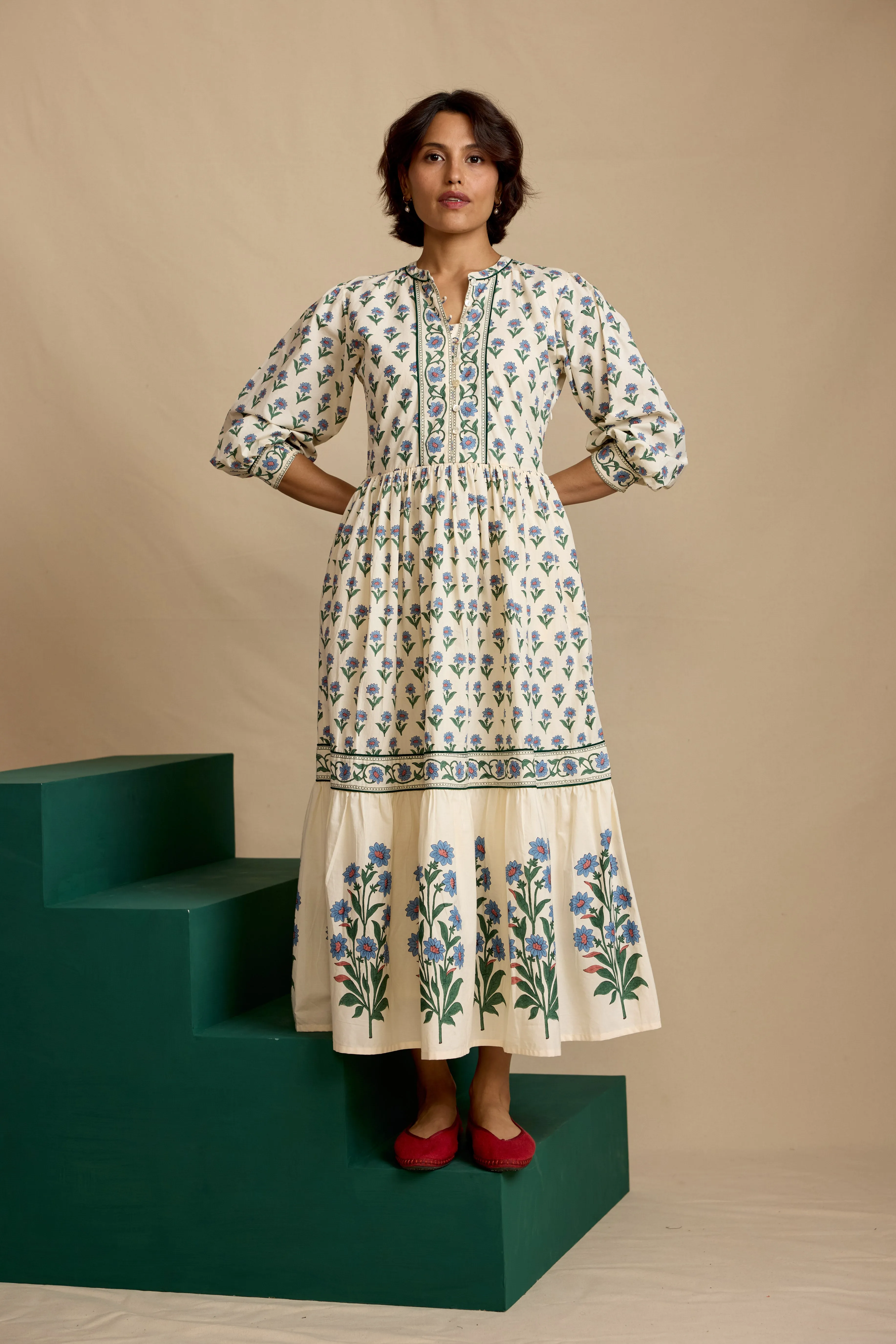 Como Dress in Kashmir Flower