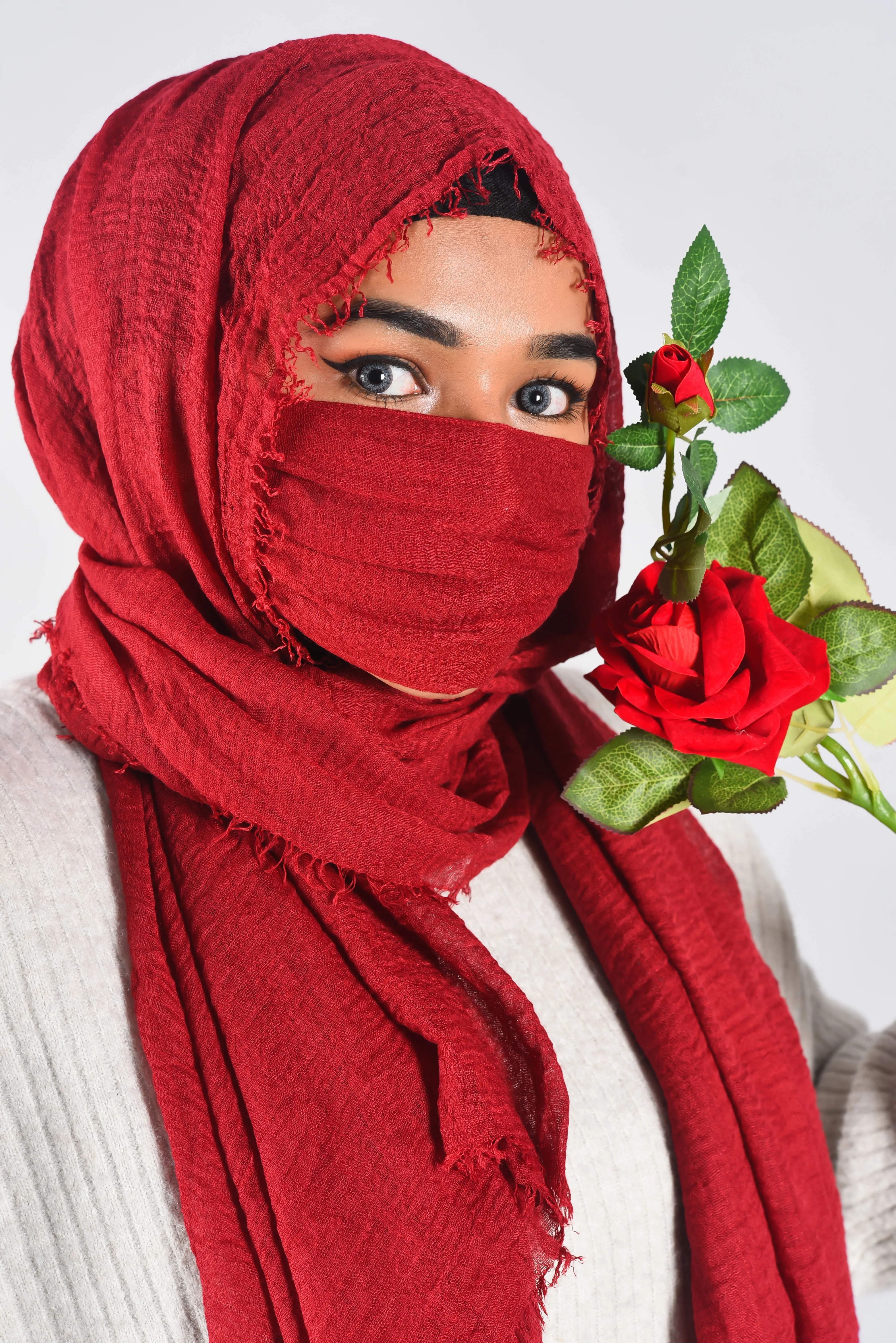 Crinkle Cotton Daily Wear Hijab With Mask