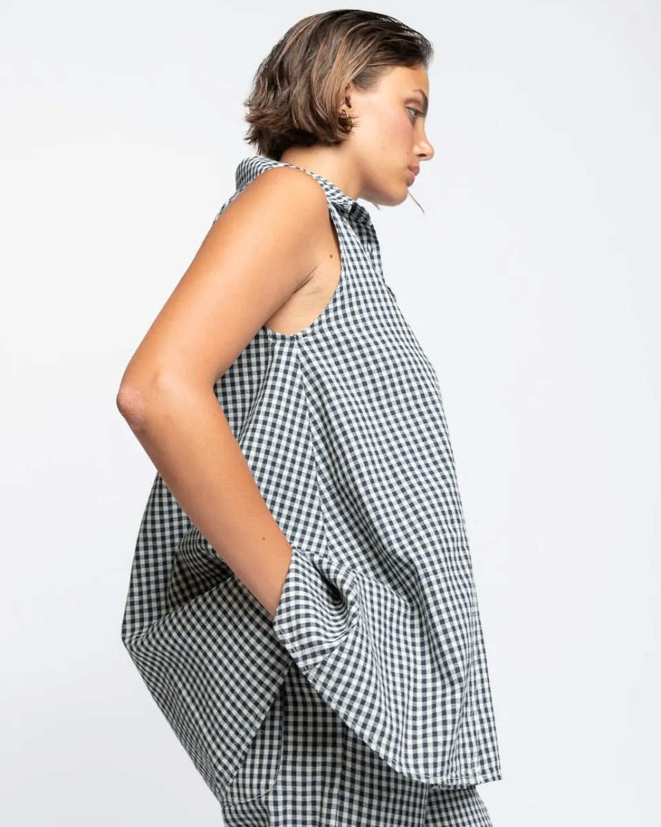 Crinkle Sleeveless Checker Button-Up Shirt