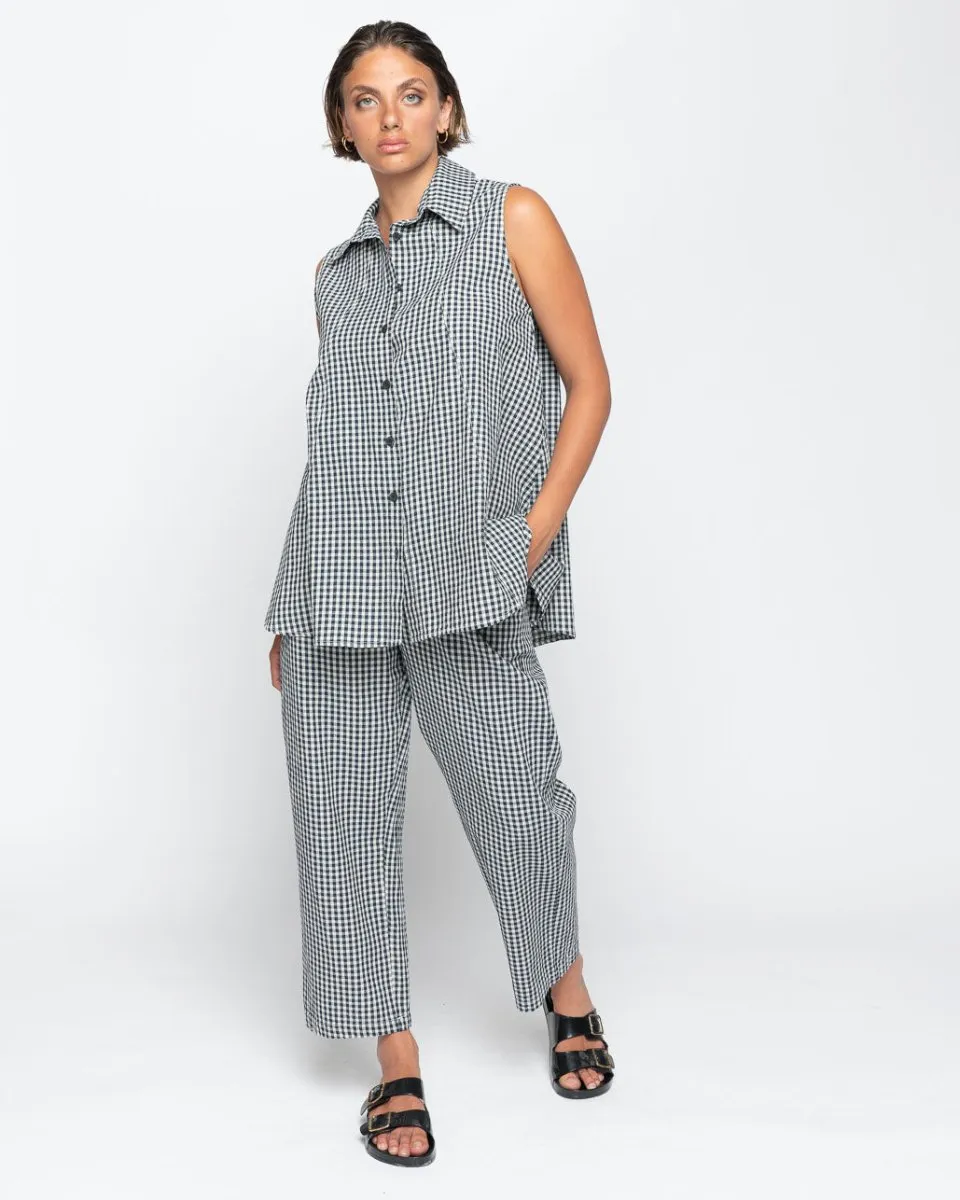 Crinkle Sleeveless Checker Button-Up Shirt