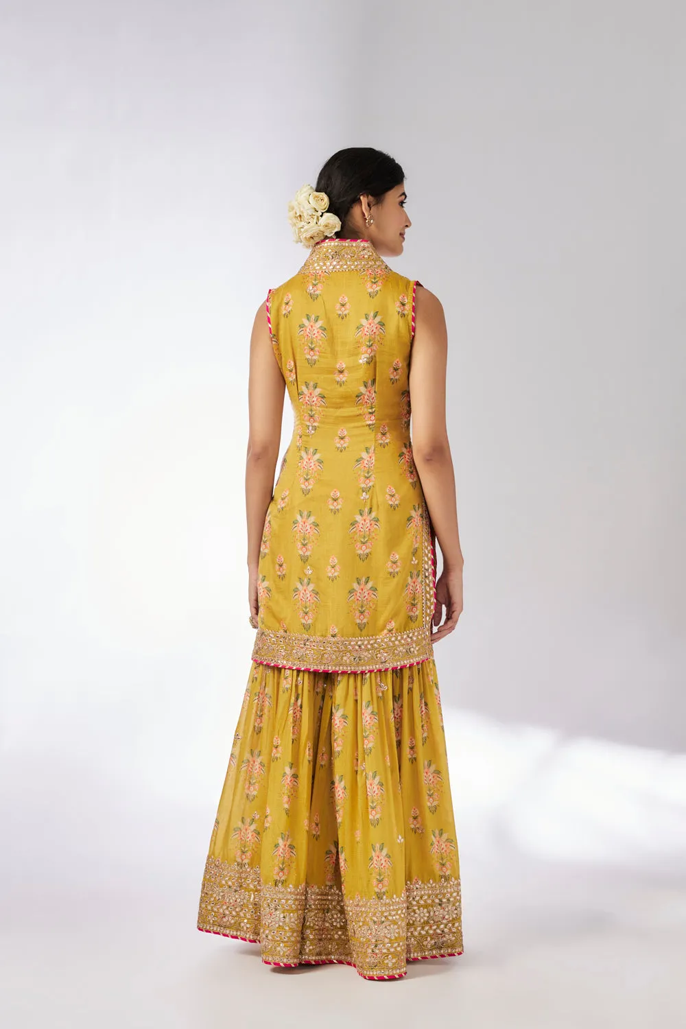 Dhriti Sleeveless Sharara Set