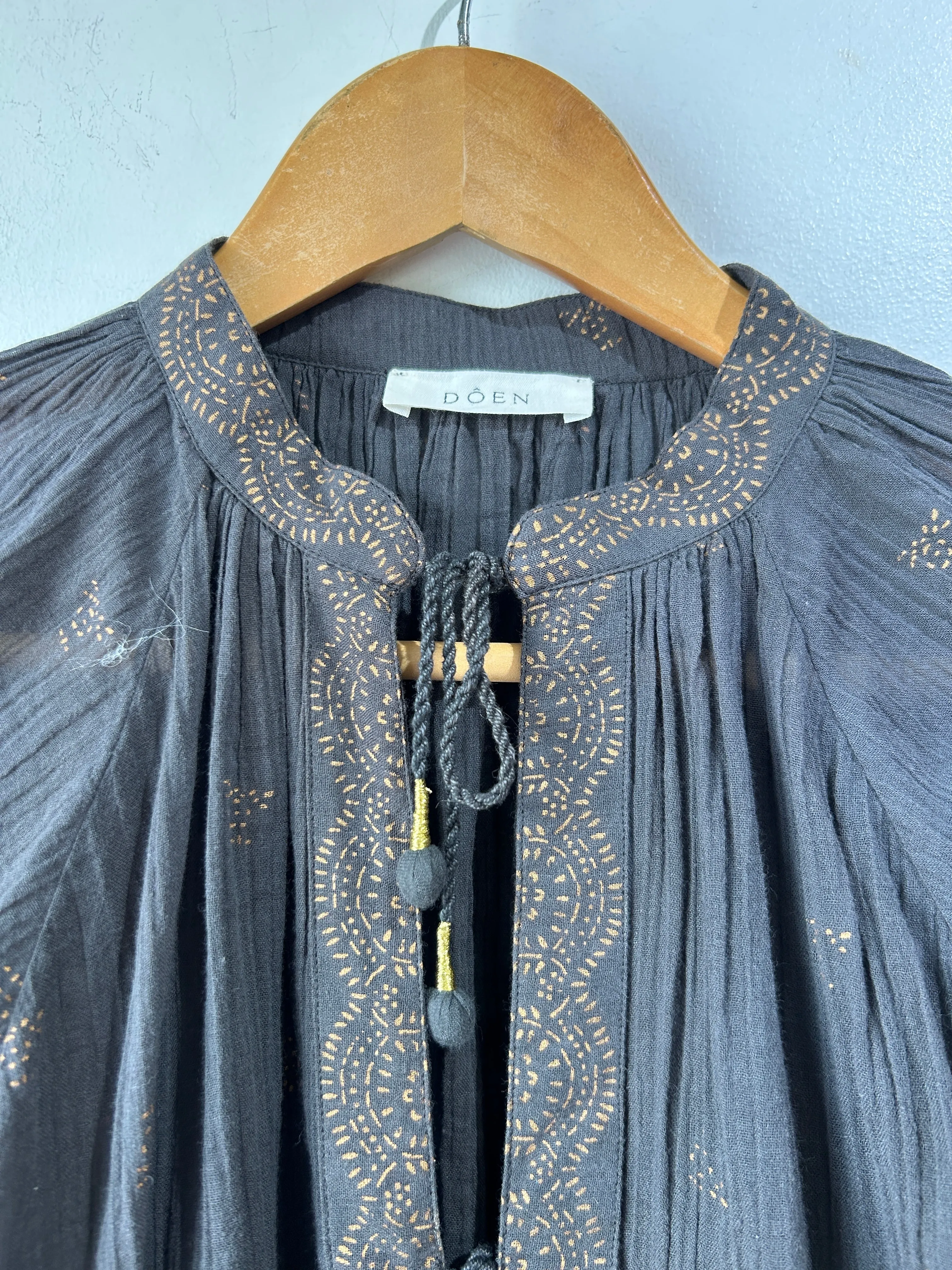 Doen Bell Sleeve Blouse