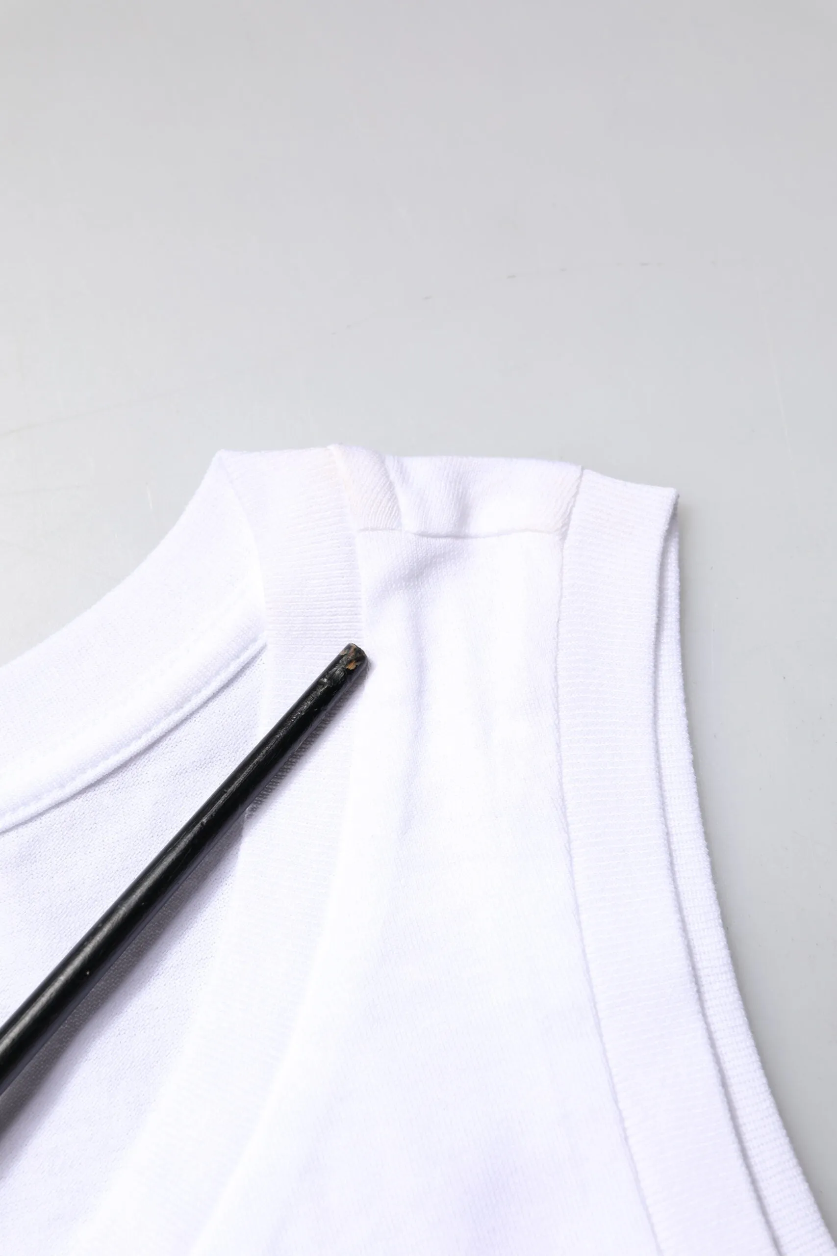 Dolce & Gabbana White Cotton Sleeveless Crew Neck T-shirt
