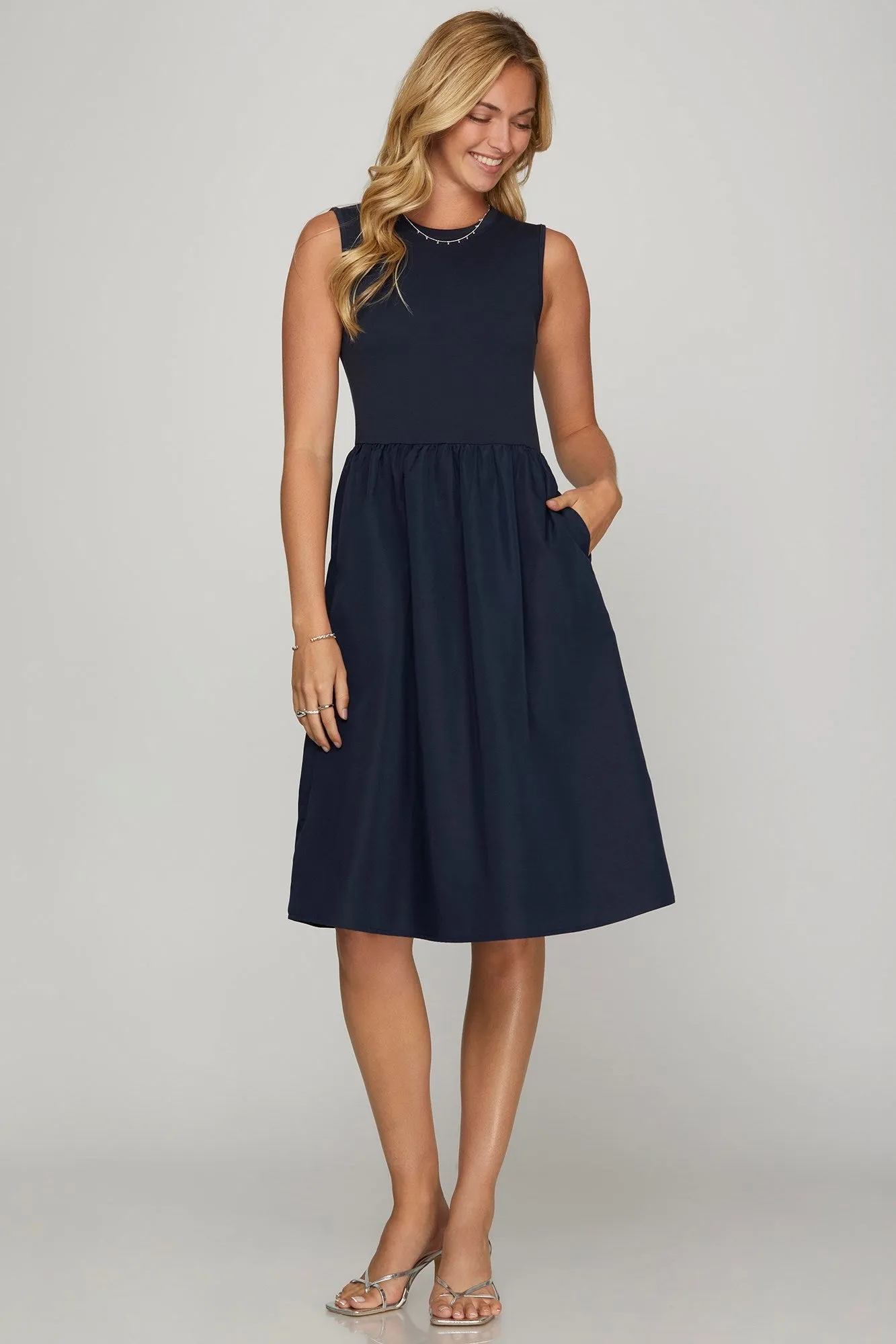 Dress - Sleeveless Midi - Navy