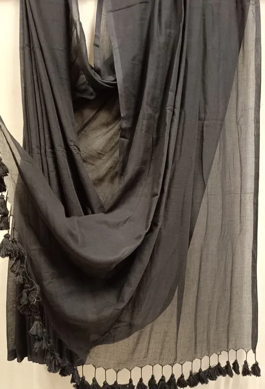 Elevate your elegance with our exquisite Handloom Mull Cotton Saree (Black)