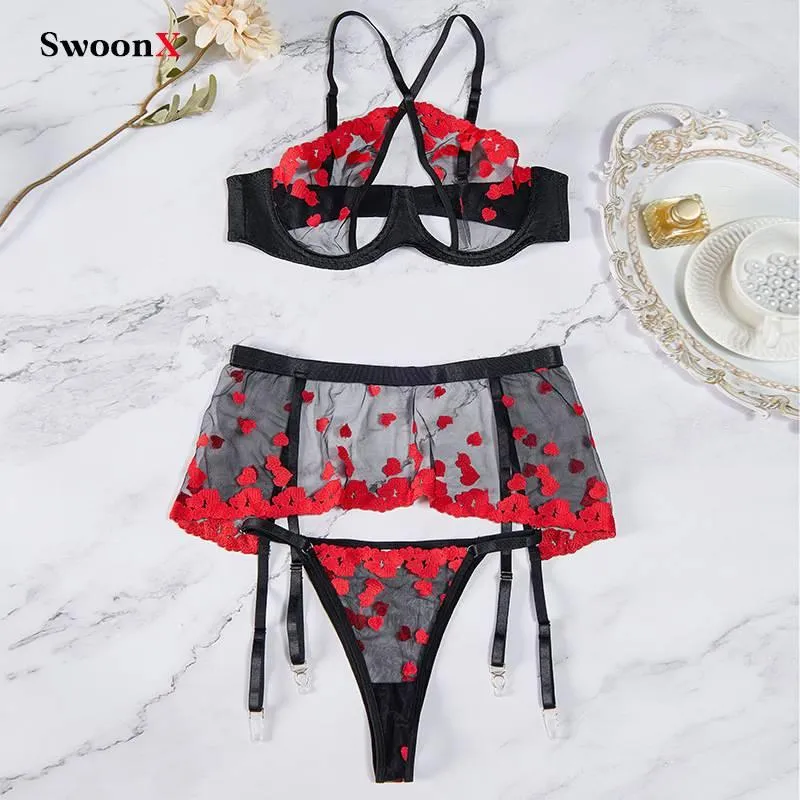 Embroidered Lace 3-Piece Lingerie Set - Seductive Nightwear