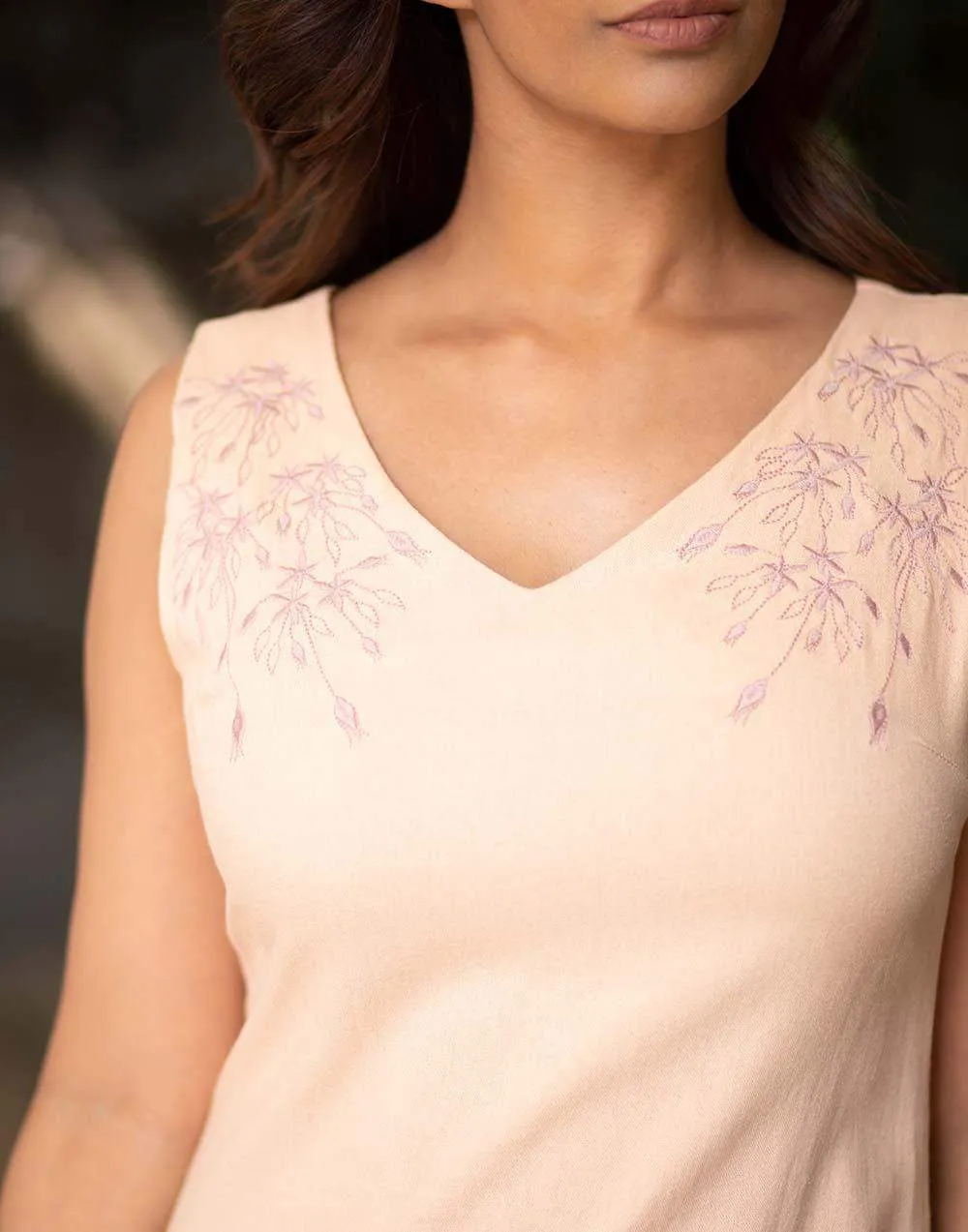 Embroidery Sleeveless Dress