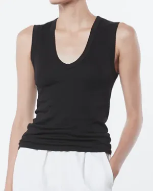 ESSENTIAL SLEEVELESS U IN BLACK