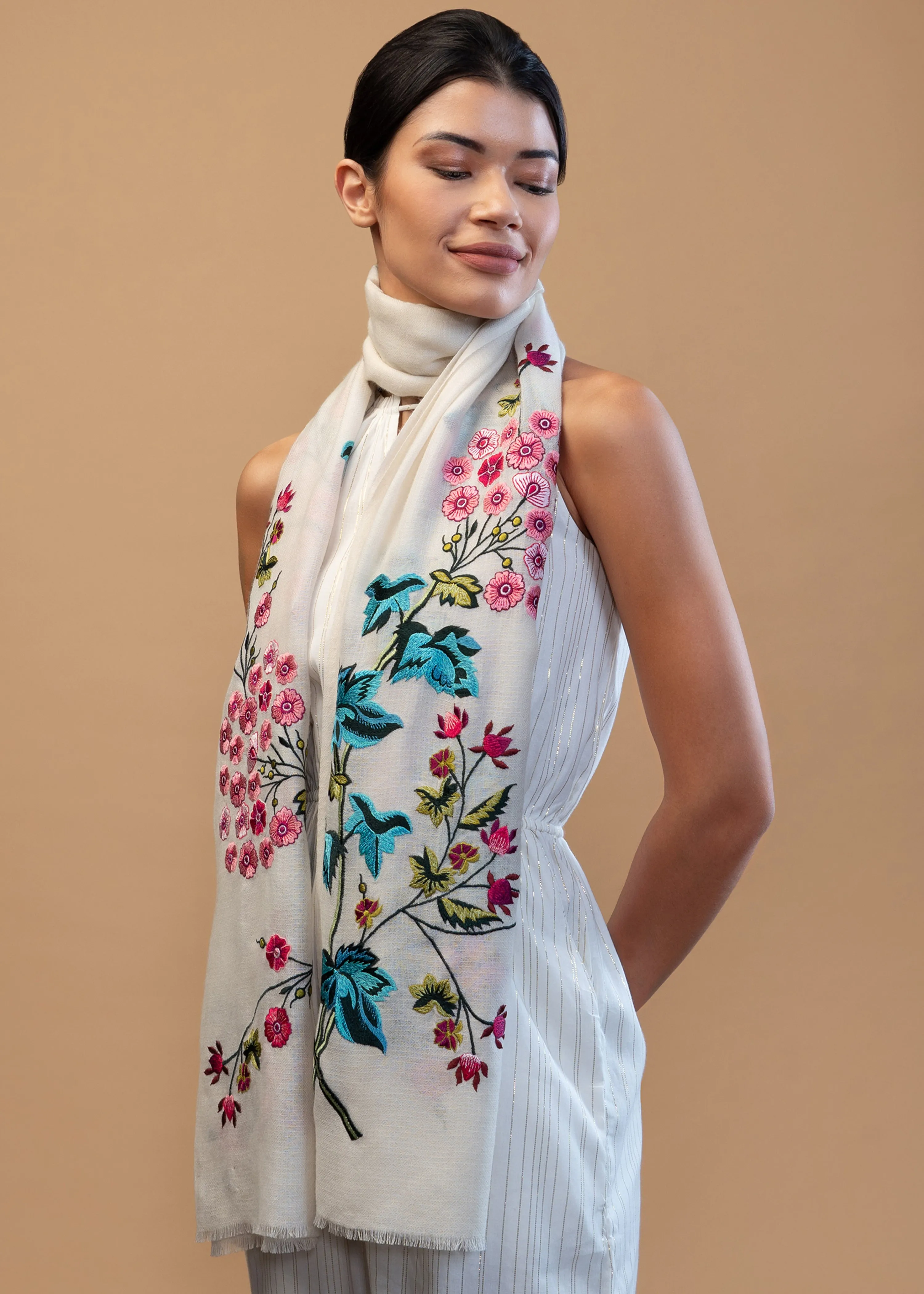 Floral Bunch in Cashmere