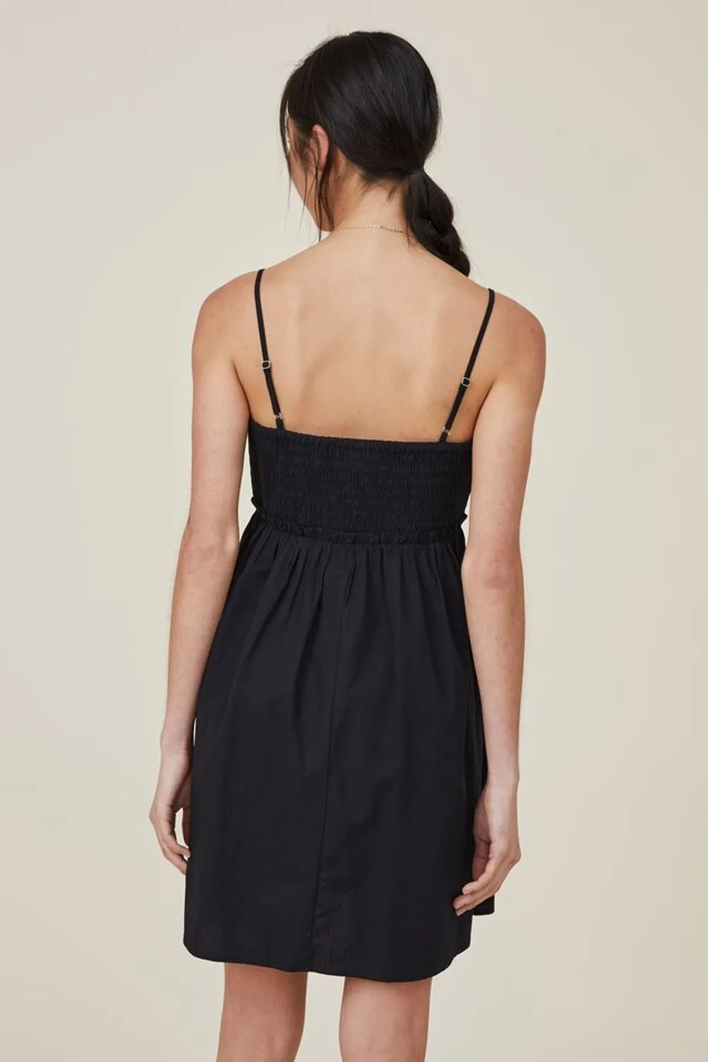 Hat Black Dress