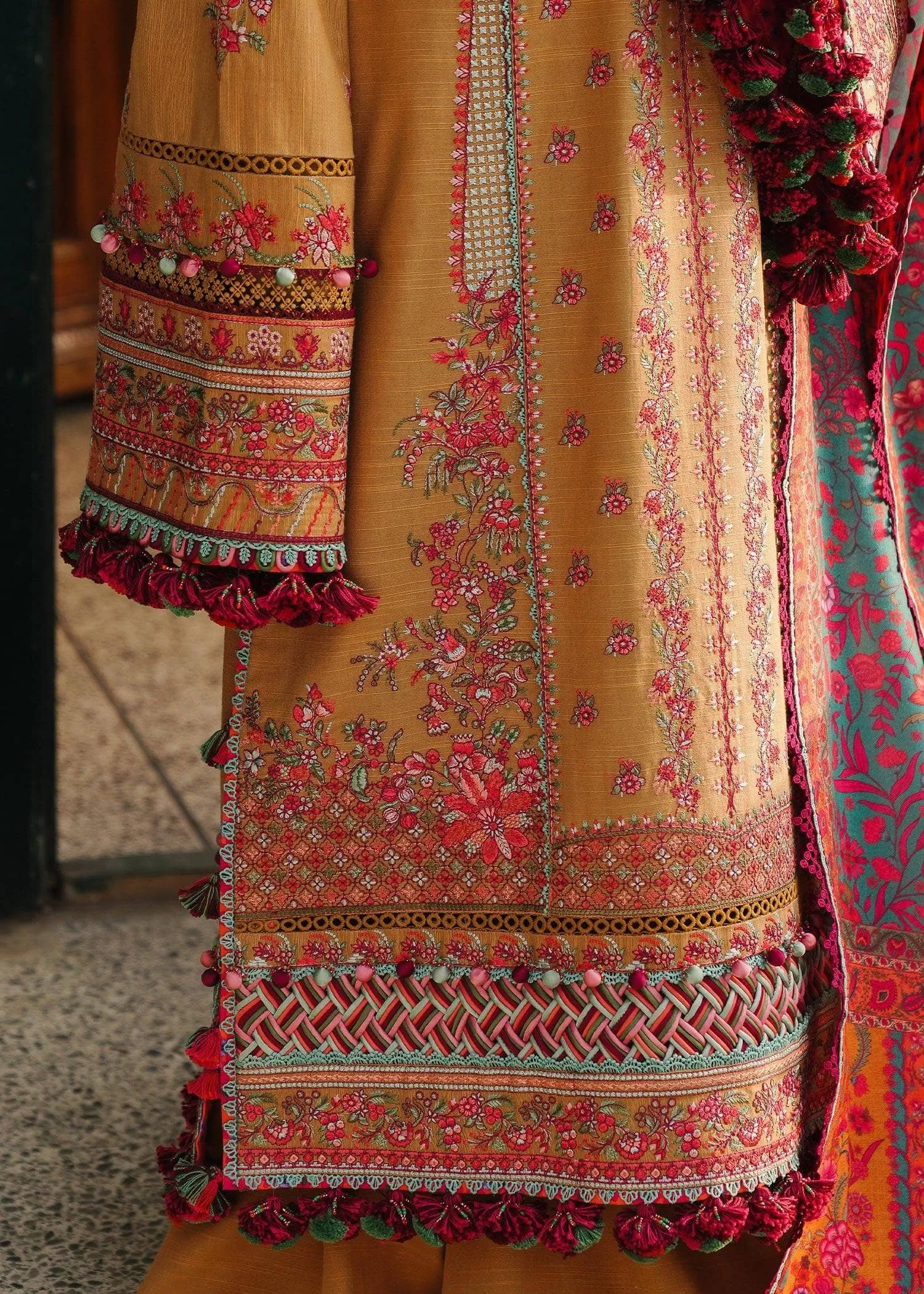 Hussain Rehar Winter Shawls/Horain