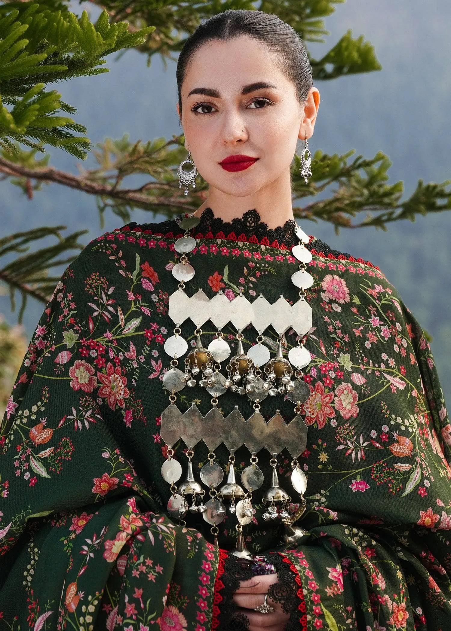 Hussain Rehar Winter Shawls/Zobia