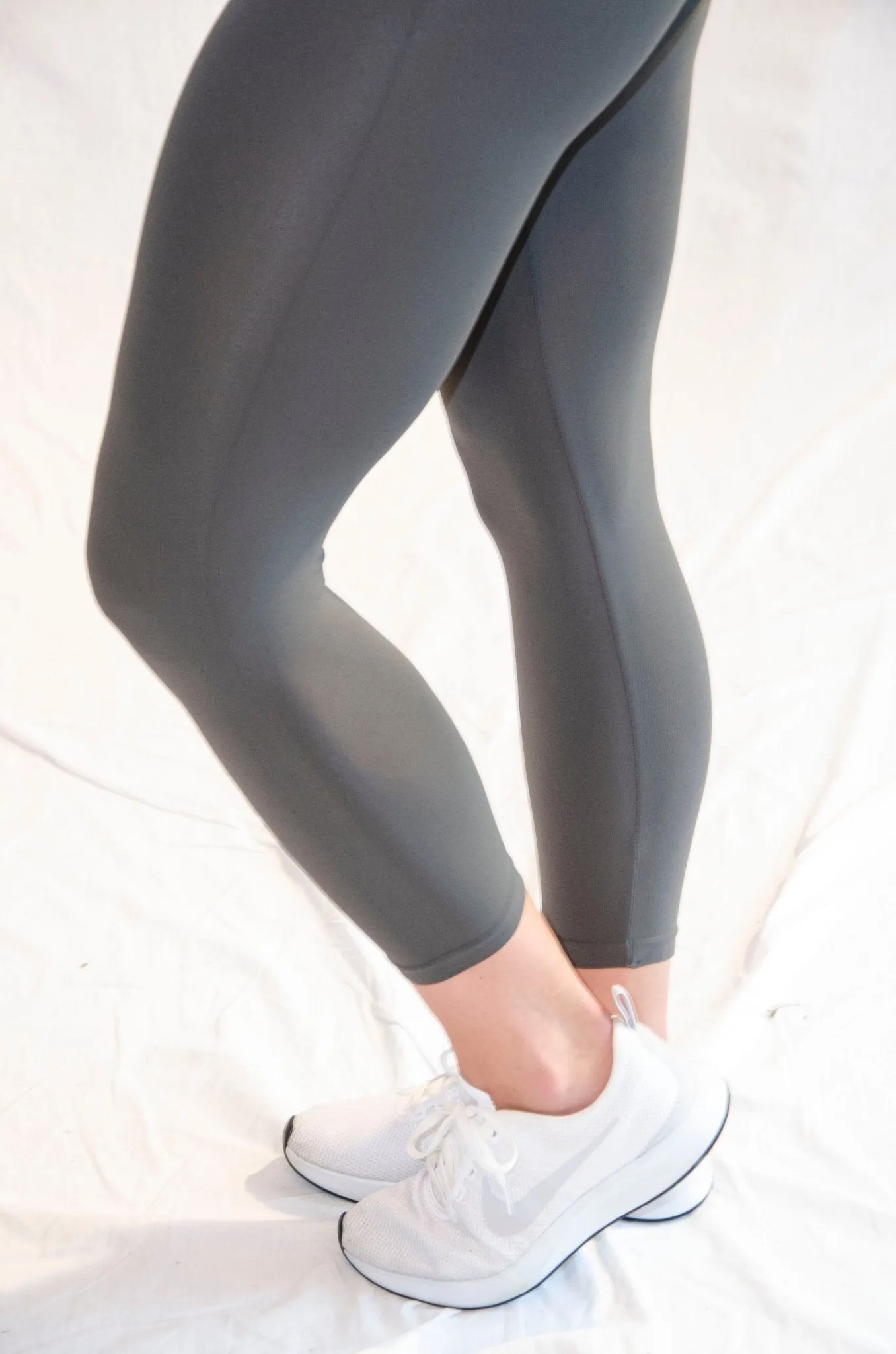 Into the Deep Grey Leggings