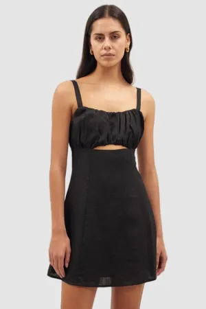 Krasa Black Dress