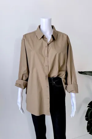 LIV BUTTON DOWN CAREER SHIRT IN MOCHA