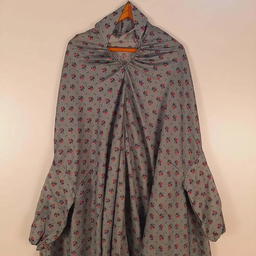 Namaz Chadar With Sleeves Printed Lawn - SH02