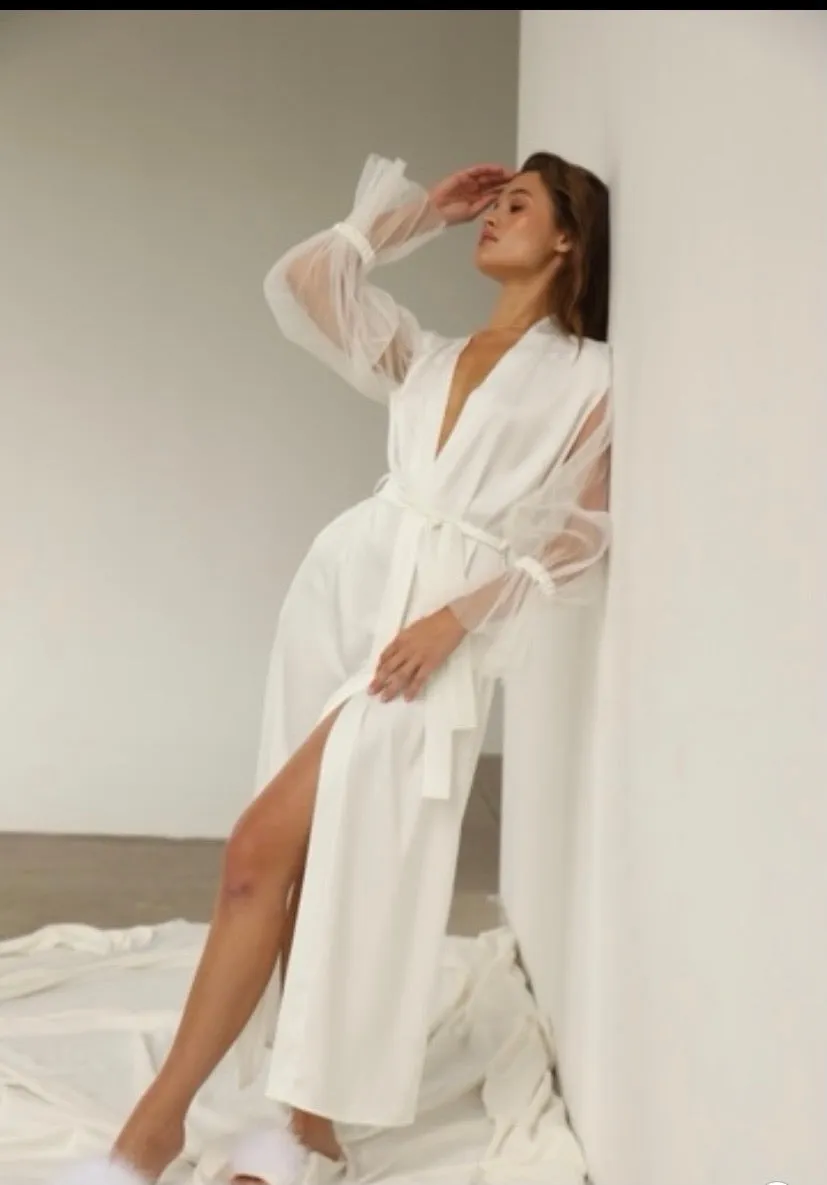Nicole - White long