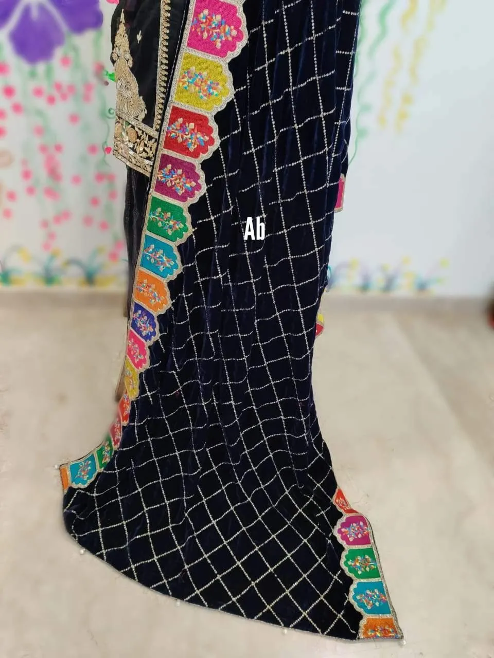 Patch Work Velvet Embroidered Shawl/D 001