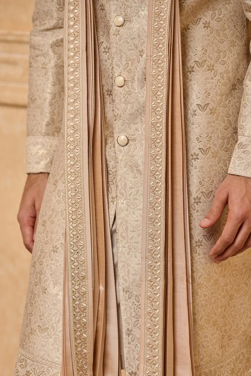 Pink Pleated Stole With Embroidered Border