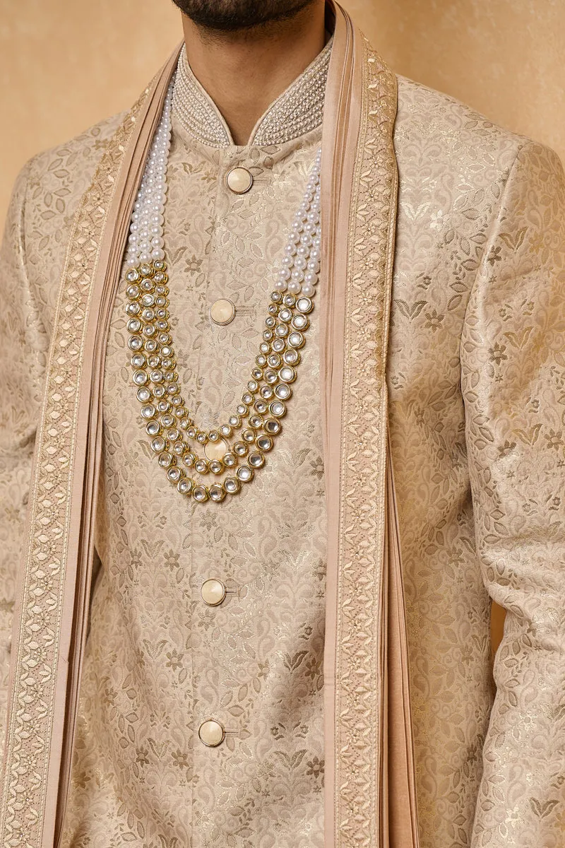 Pink Pleated Stole With Embroidered Border