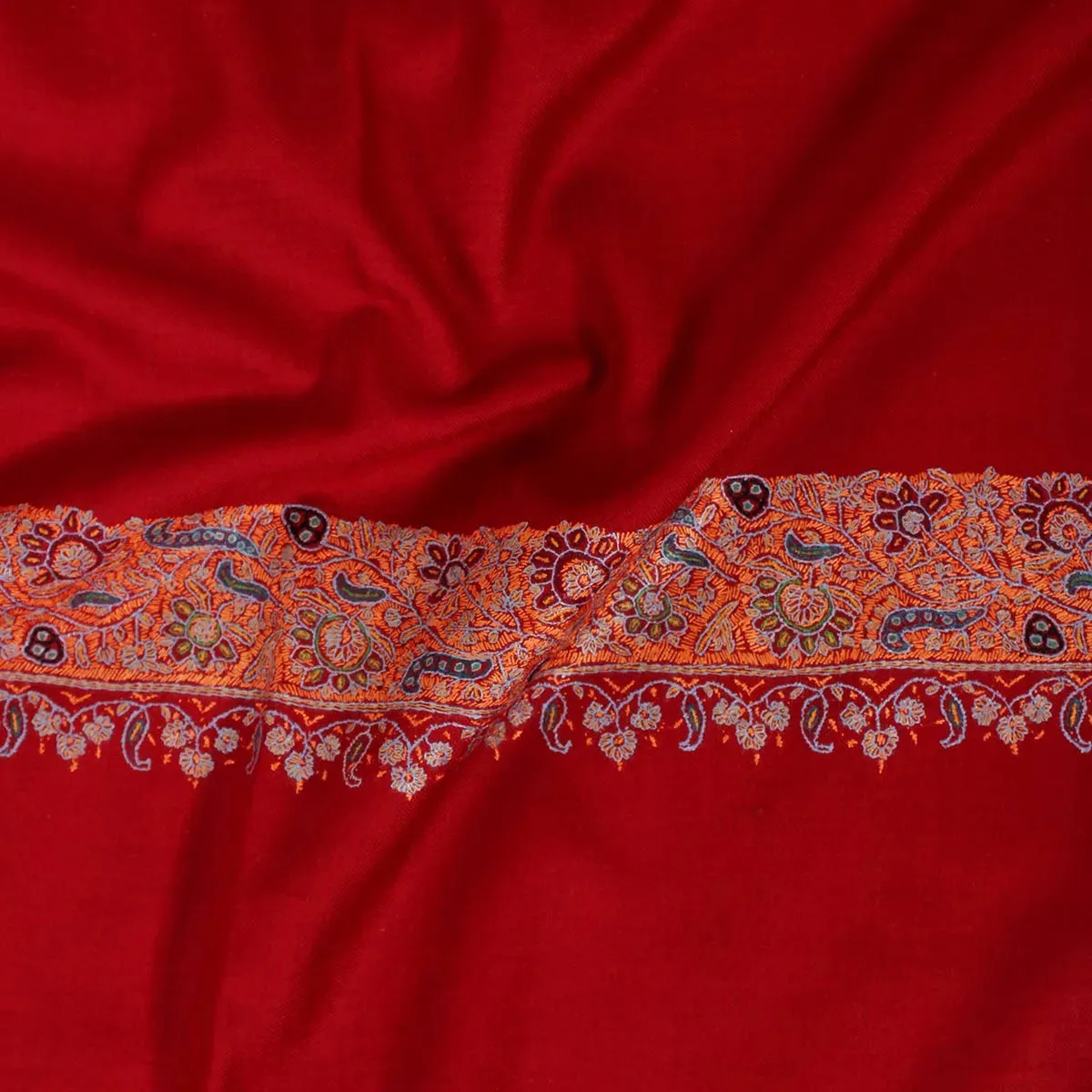 Red Base sozni Embroidered Dordaar Pashmina Shawl