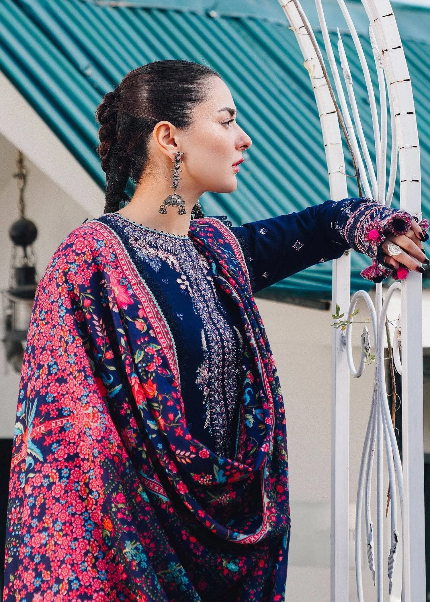Restocked/Hussain Rehar Winter Shawls/Barq