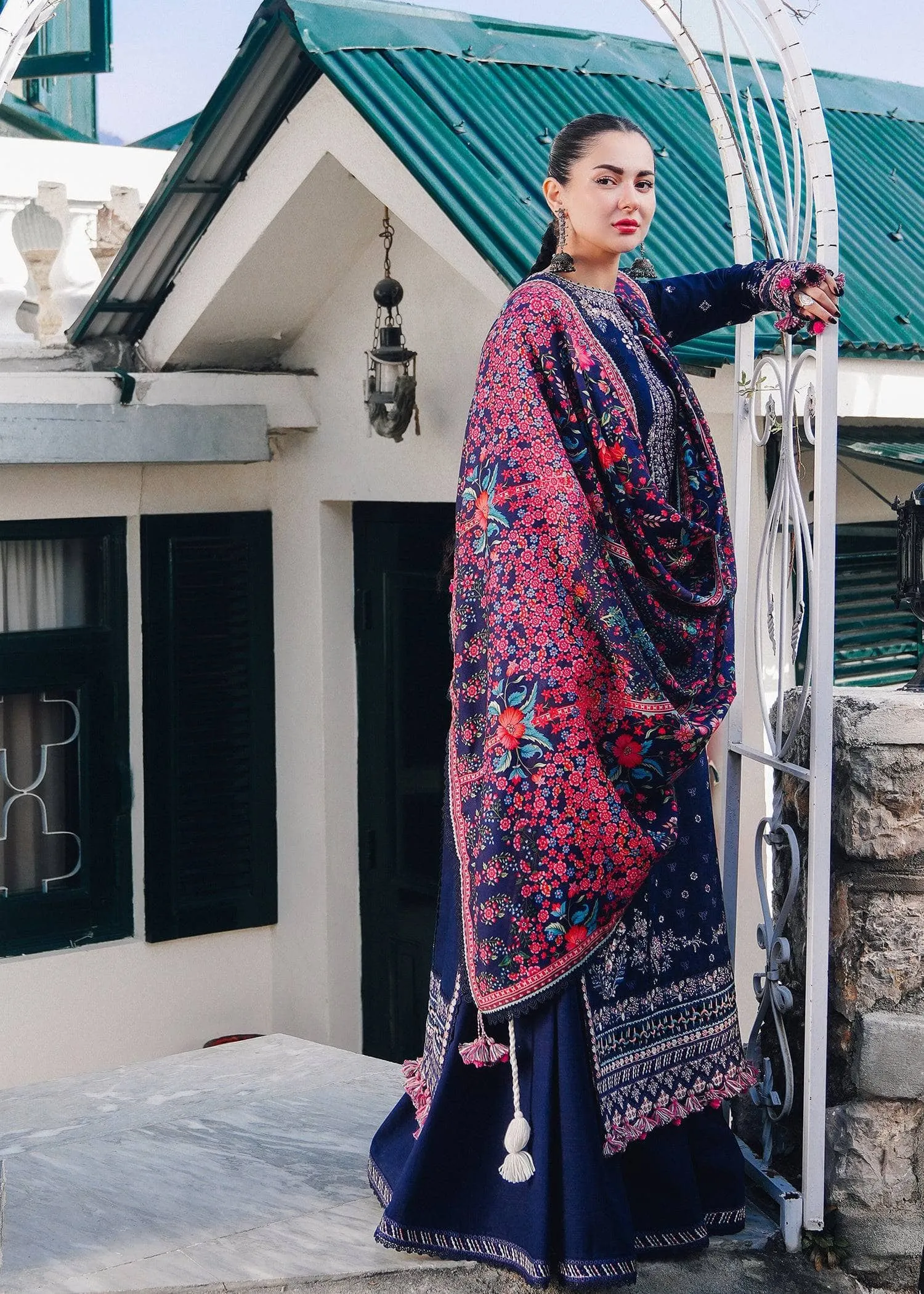 Restocked/Hussain Rehar Winter Shawls/Barq