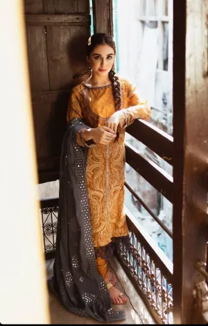 Restocked/Qalamkar Rehaab Luxury Shawl Collection/QWK 05/Dori Kari