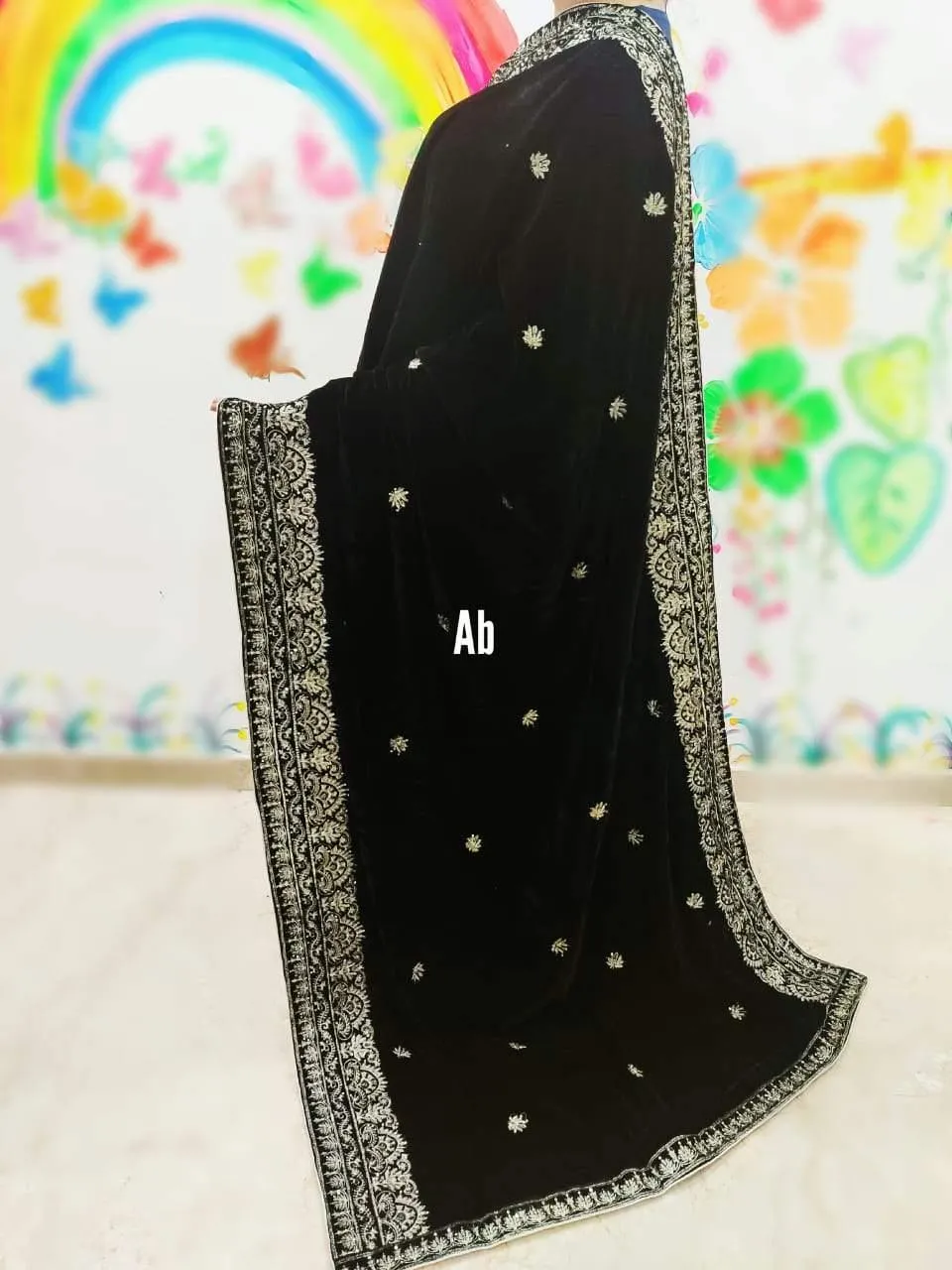 Restocked/Velvet Embroidered Shawl/D 3