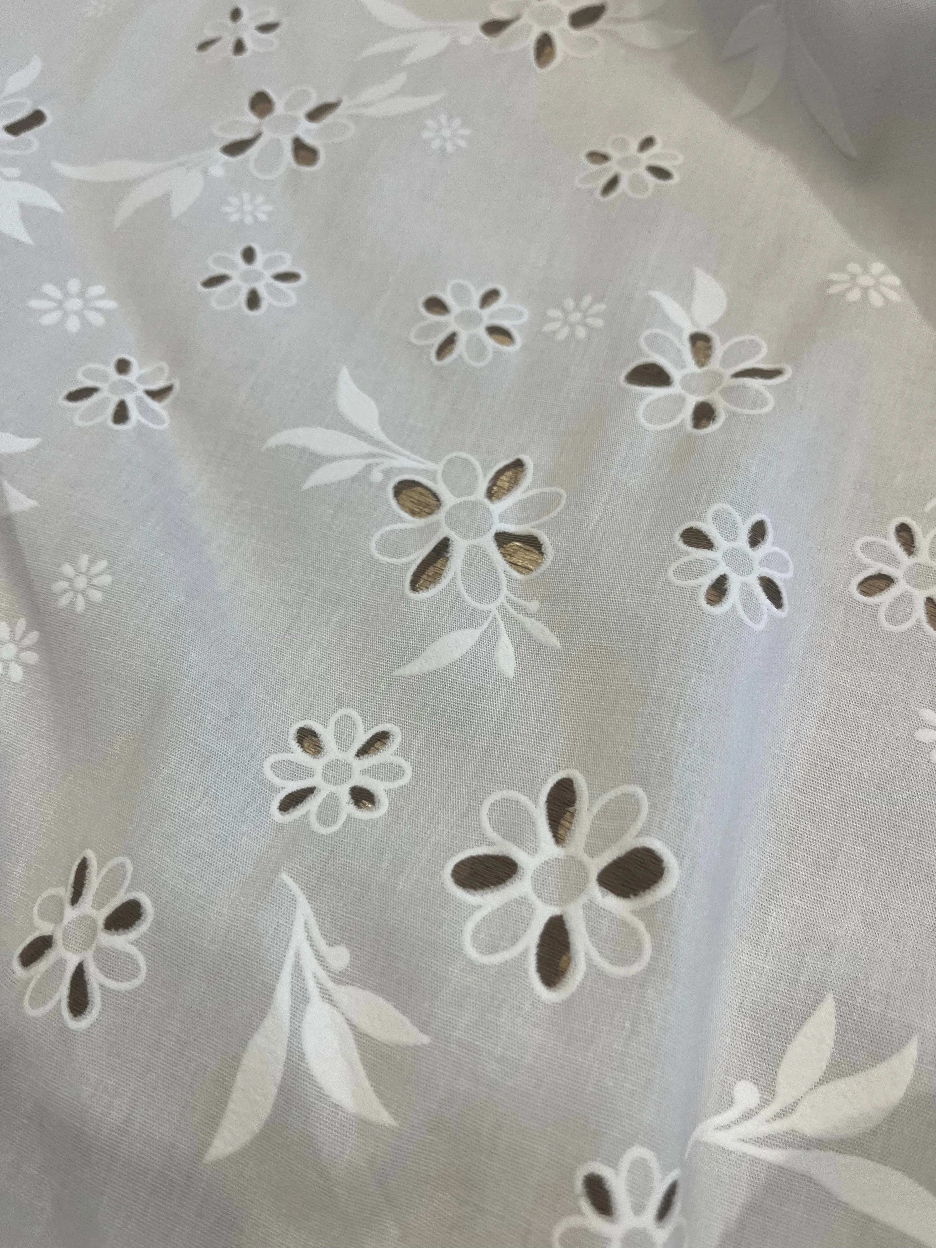 Sangallo cotton stretch lasercut puff print design 1 white