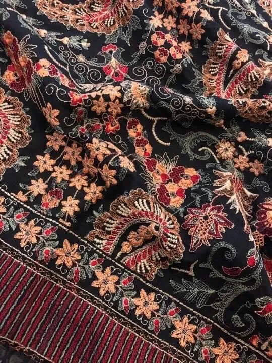 Sarinnah D13 Black - Formal heavy Embroidered Karandi Shawl