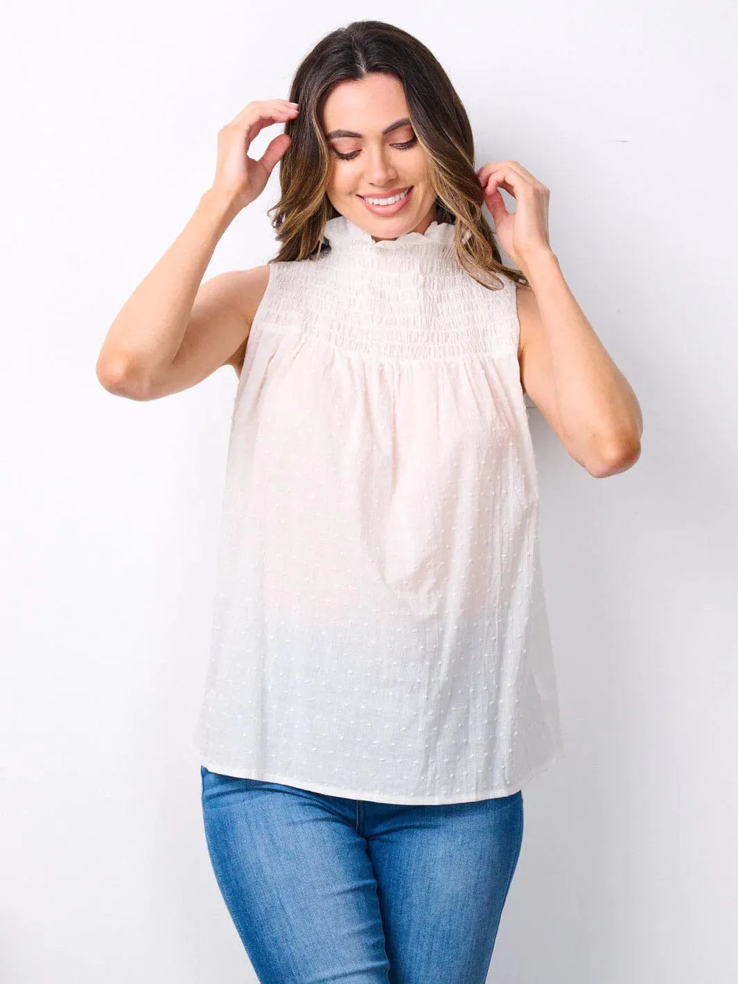 SLEEVELESS MOCK NECK SWISS DETAILED TANK TOP