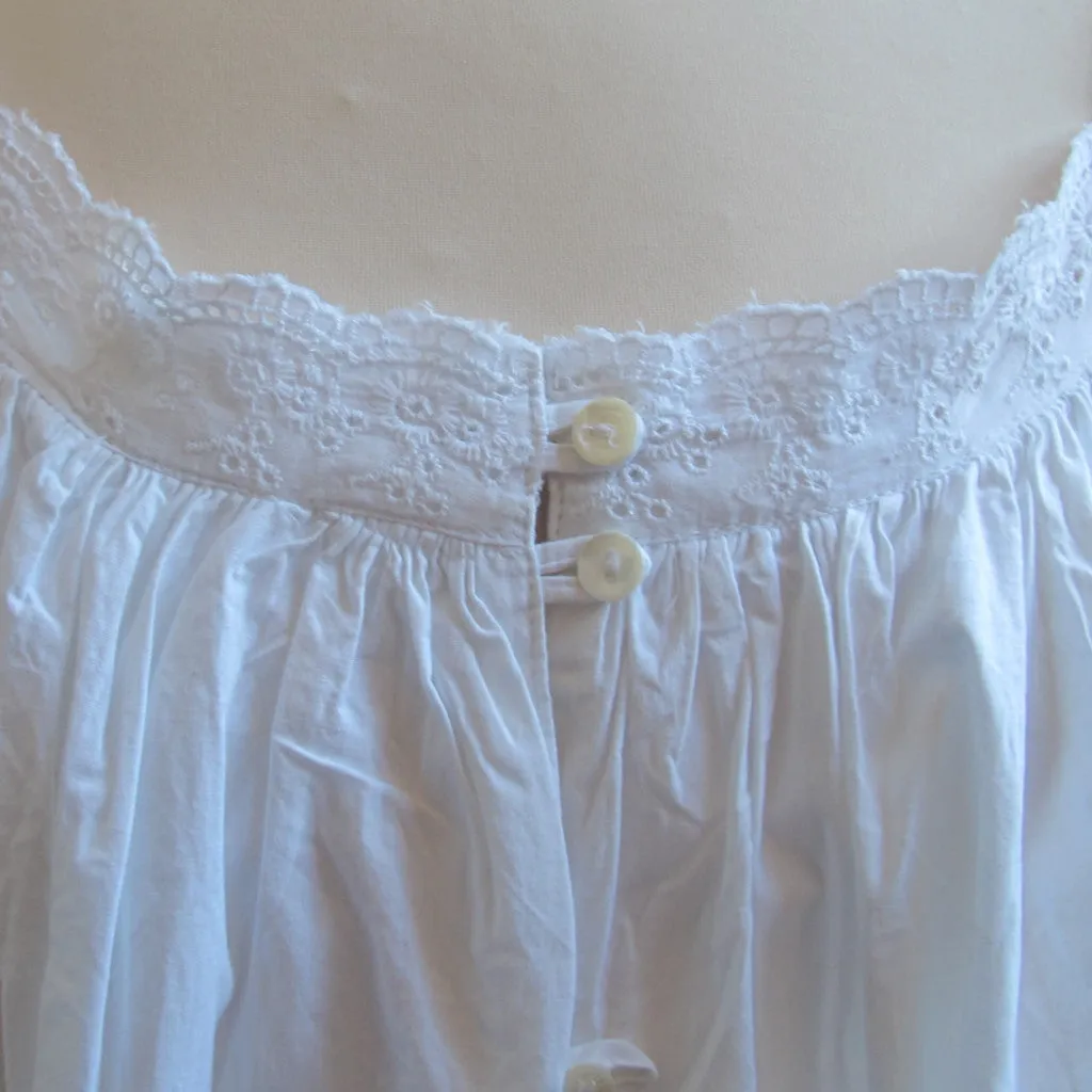 Sleeveless Nightdress