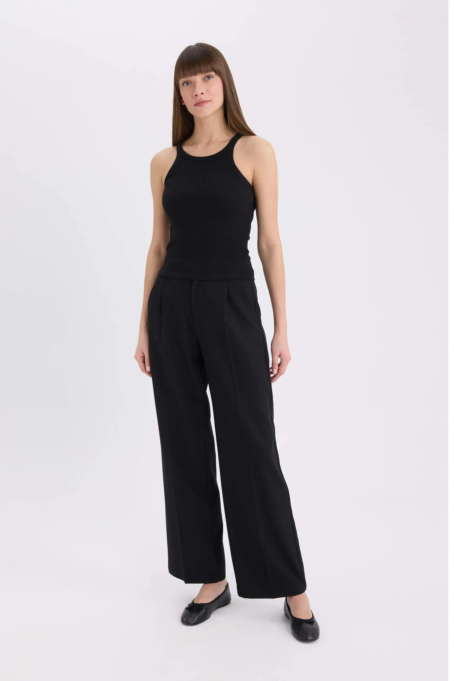 Slim Fit Camisole Halter Collar Tank Top