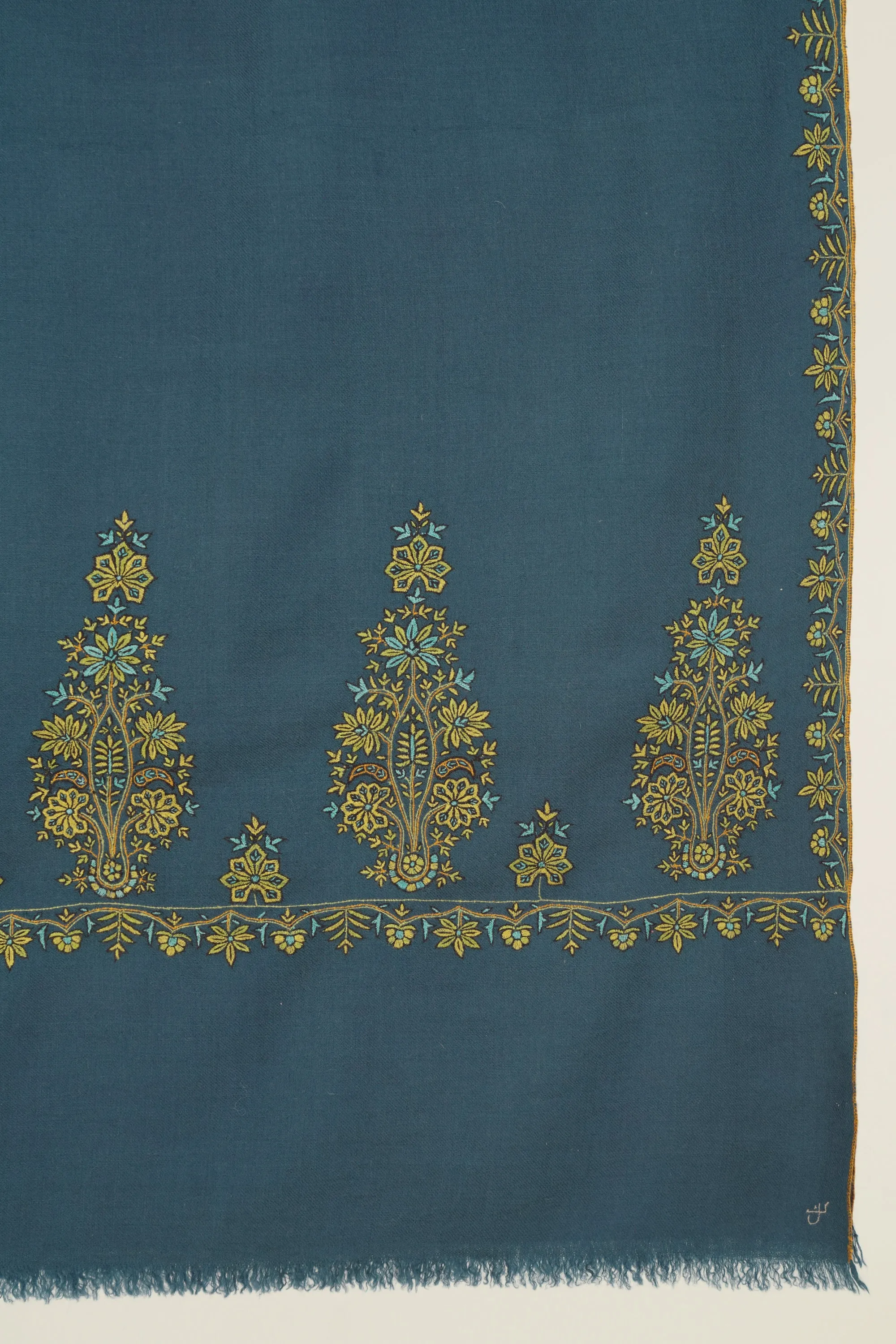 Sozni Faiza Palledar Hand Embroidered Pashmina Shawl Spruce