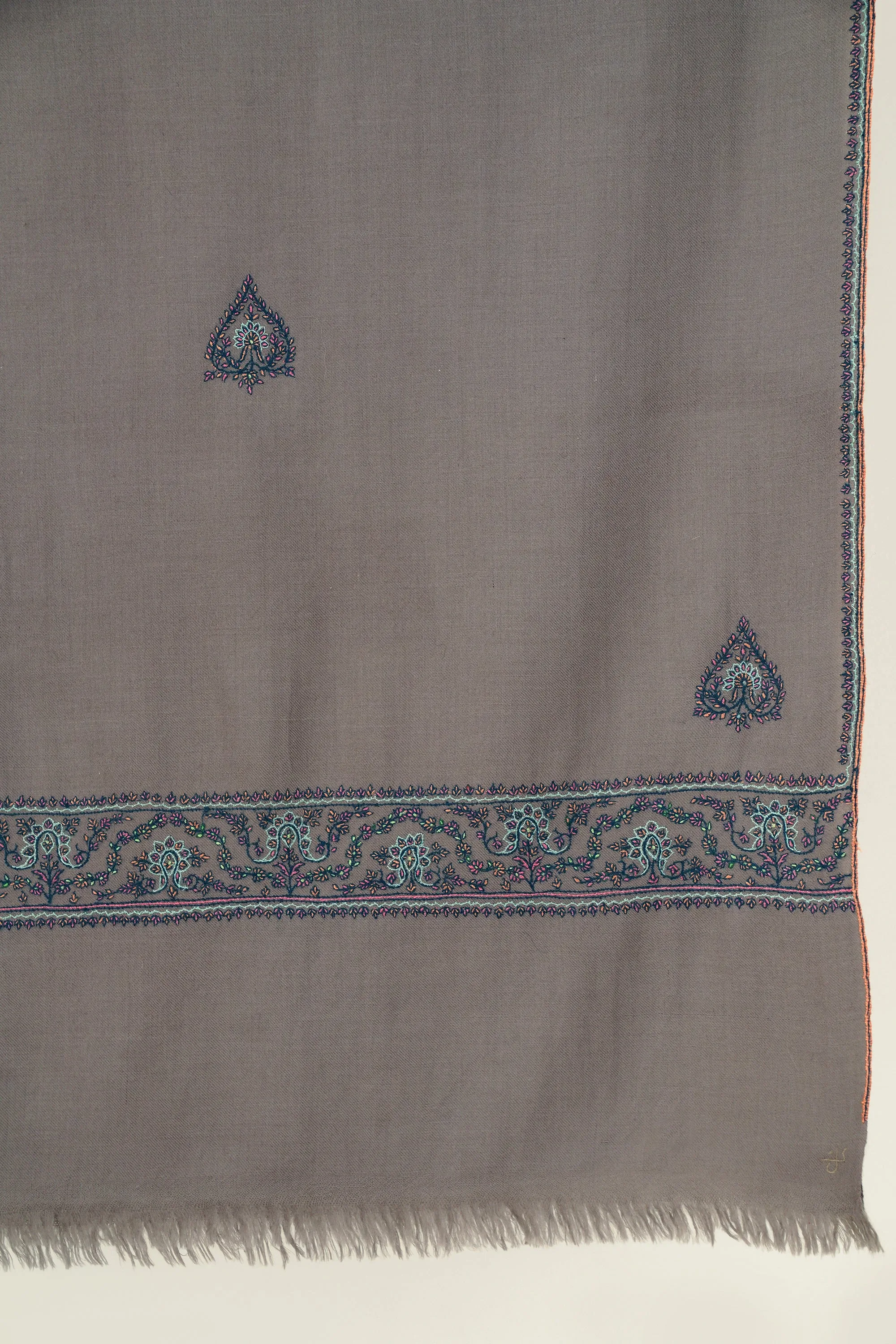 Sozni Nazlidor Butidar Hand Embroidered Pashmina Shawl Pebble