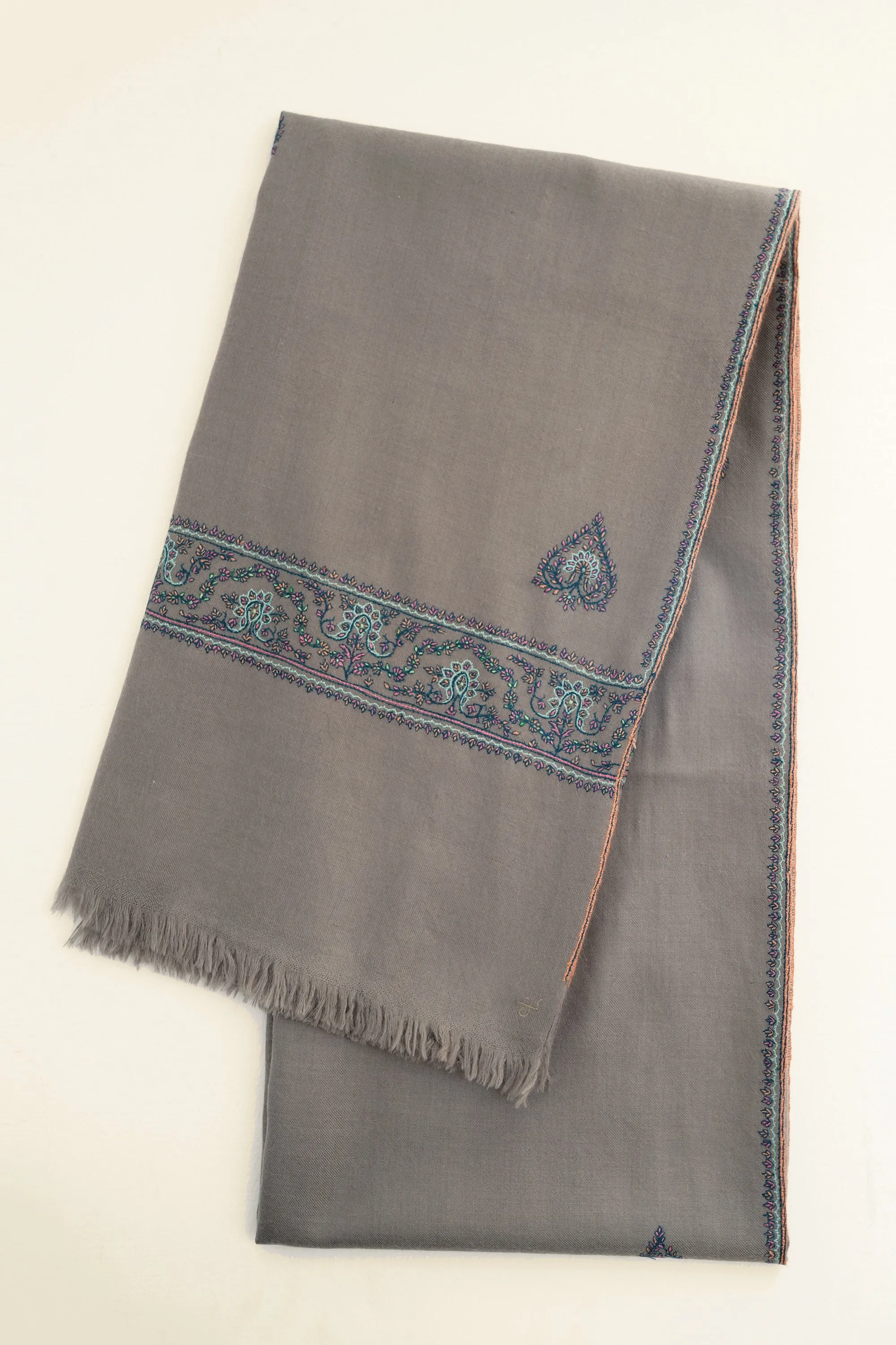 Sozni Nazlidor Butidar Hand Embroidered Pashmina Shawl Pebble