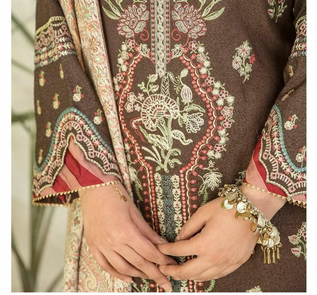 Spotted in Qalamkar Luxury Shawls Collection/KS-04
