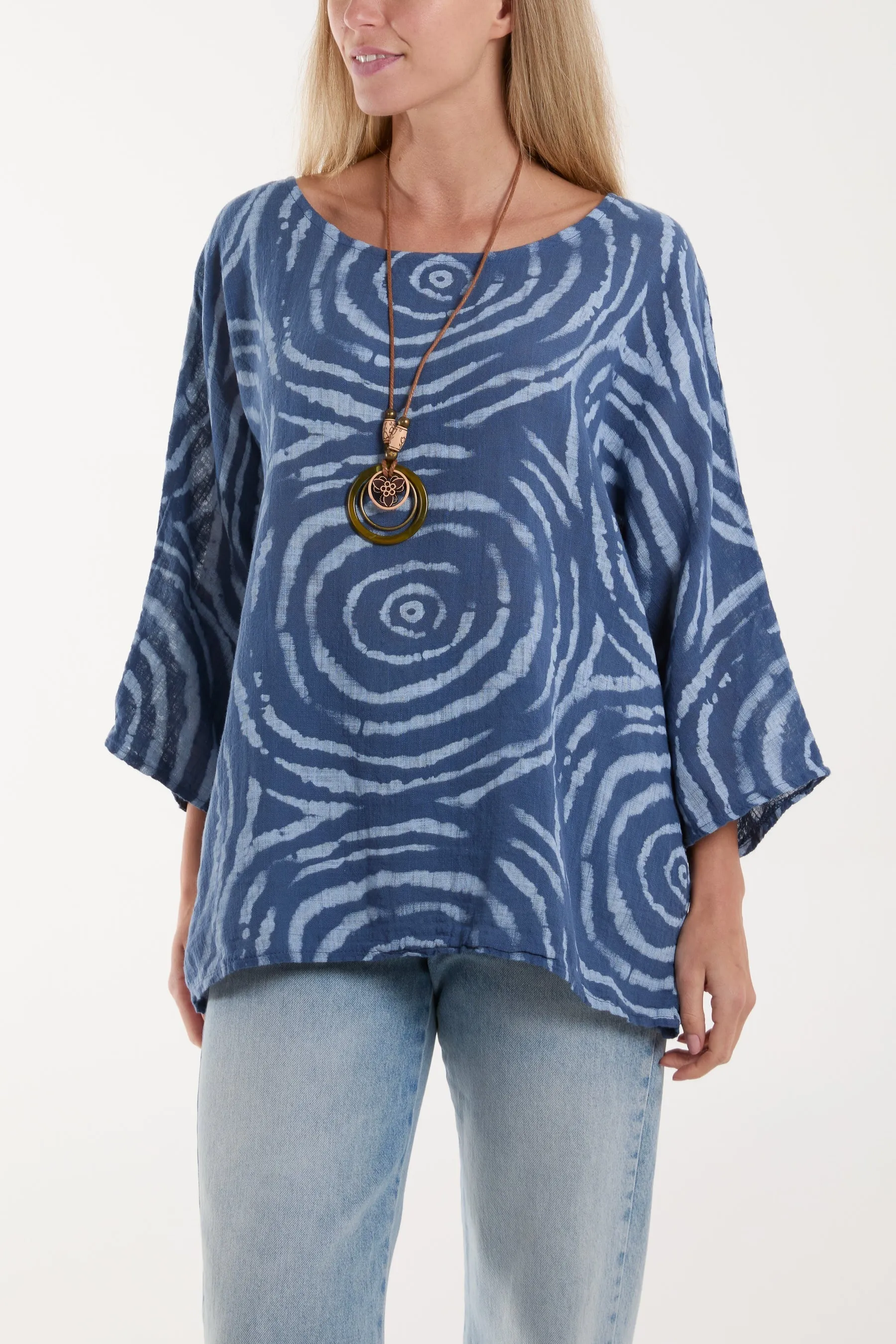 Swirl Necklace 3/4 Sleeve Blouse